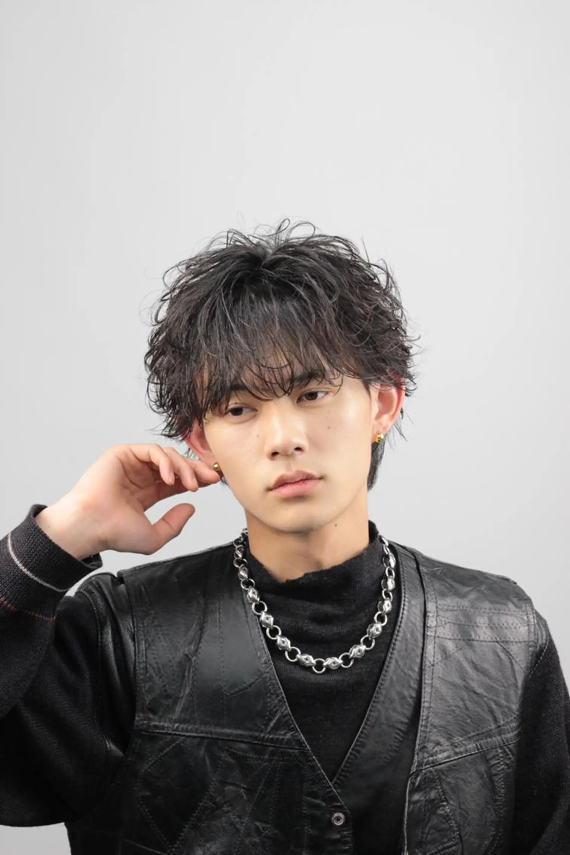 メンズ カット パーマ トリートメント ヘッドスパ ヘアセット メンズ専門店🔥 BLUCK 2ndのヘアスタイル