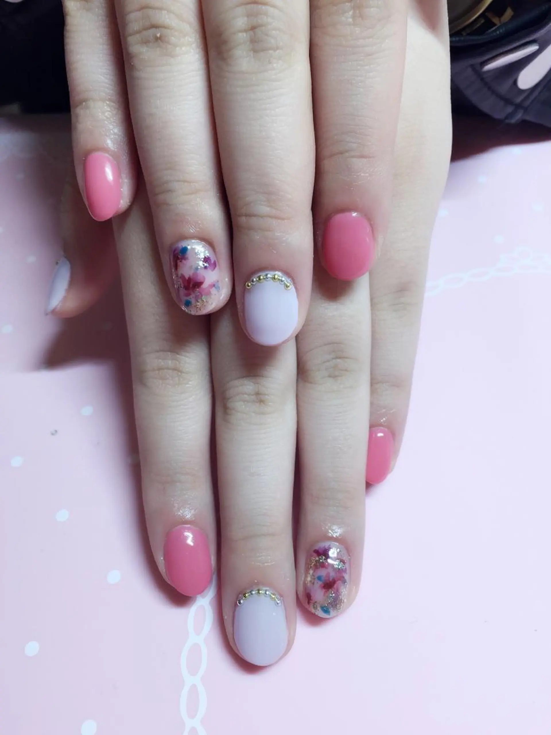 ネイル モナンジュ マツパ・眉毛専門のマツエク・マツパデザイン