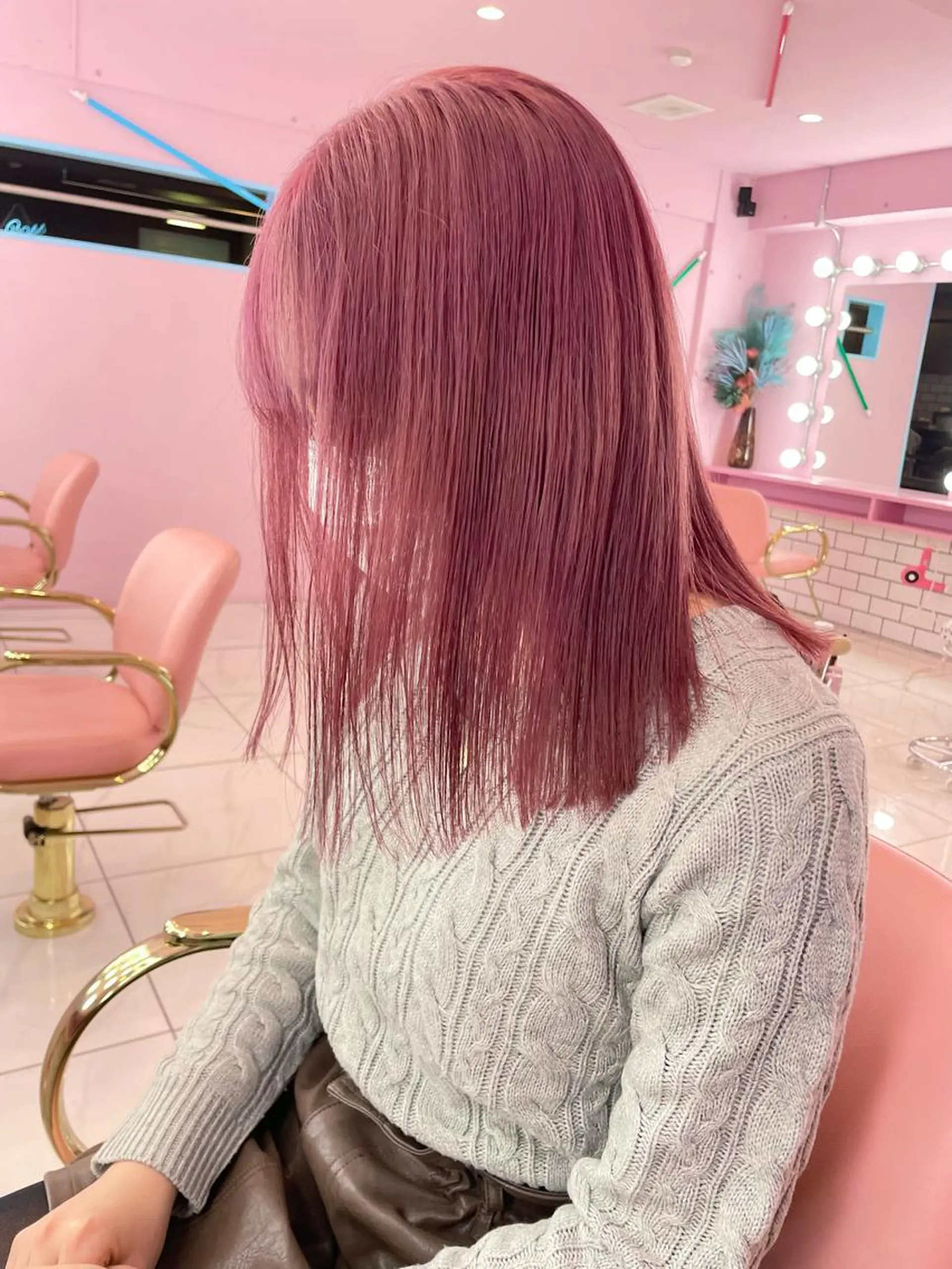 セミロング カラー ブリーチ 心斎橋/ブリーチ minamiのヘアスタイル