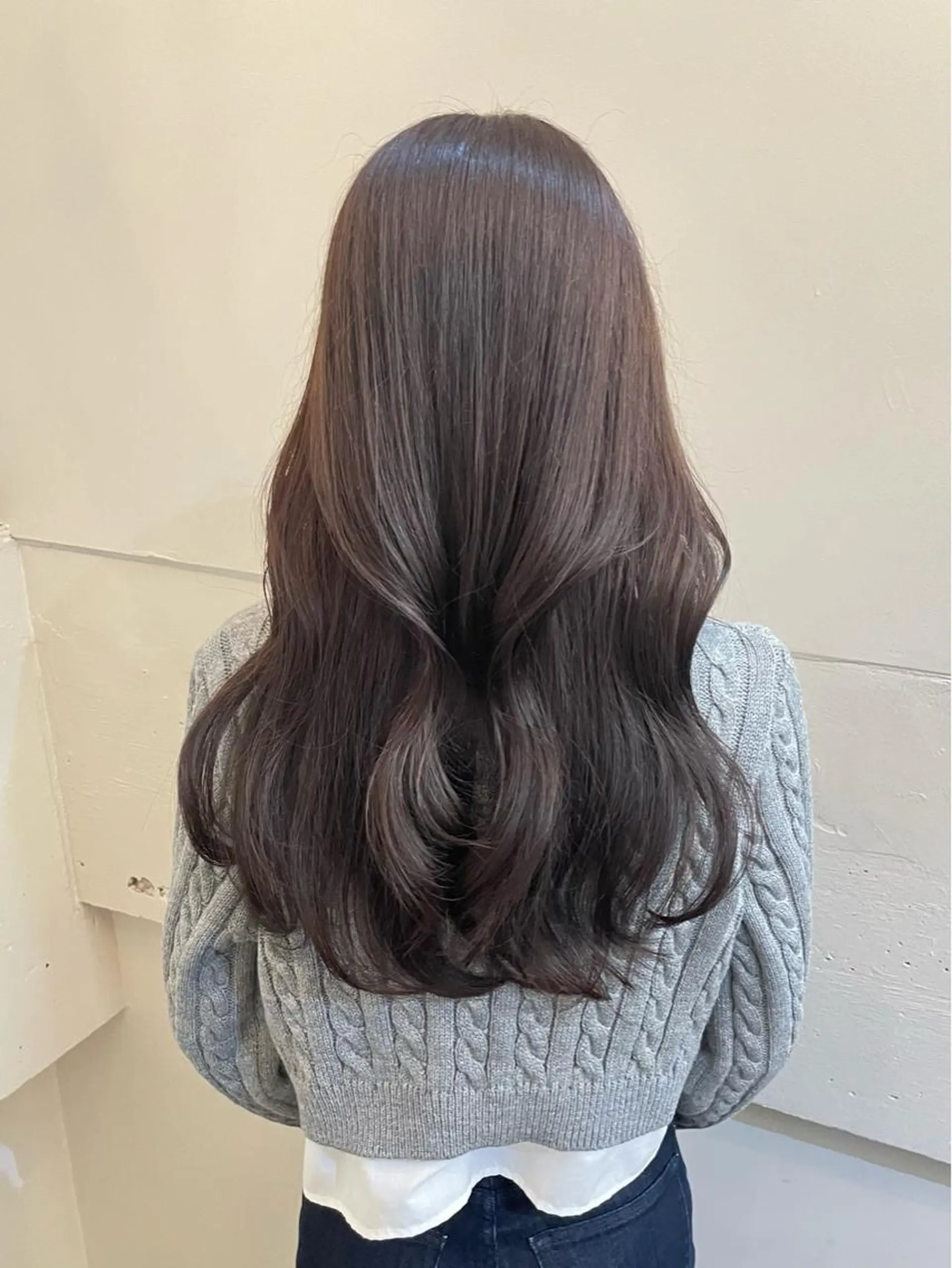 ロング カラー ベージュカラー グレージュ ラベンダーカラー ラベンダーグレージュ ラベンダーグレー カット ヘアカラー トリートメント 横浜/レイヤーカット /韓国ヘア/佐藤記正のヘアスタイル