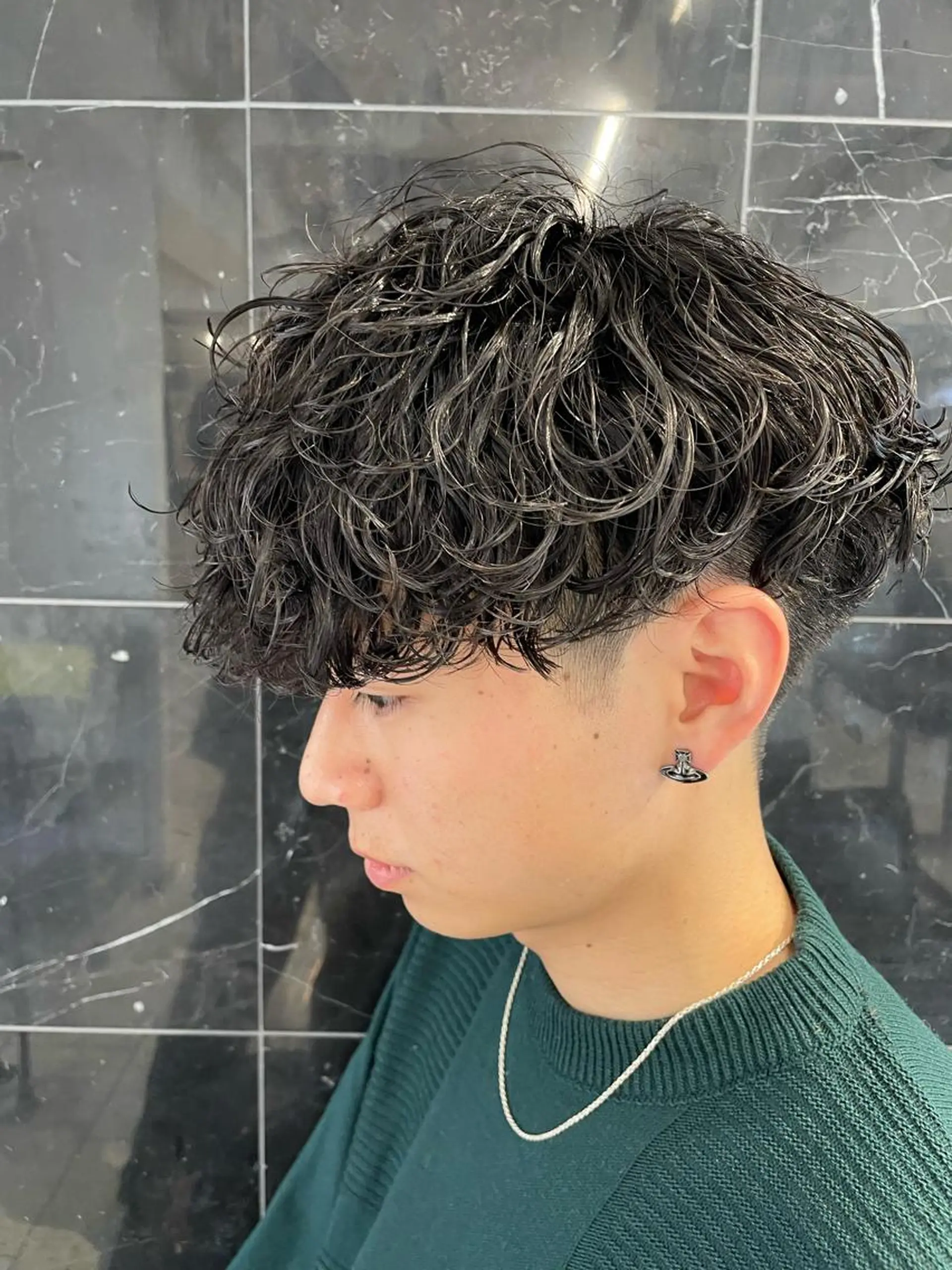 パーマ メンズ カット パーマ 大阪メンズ 美容師井上智博のヘアスタイル