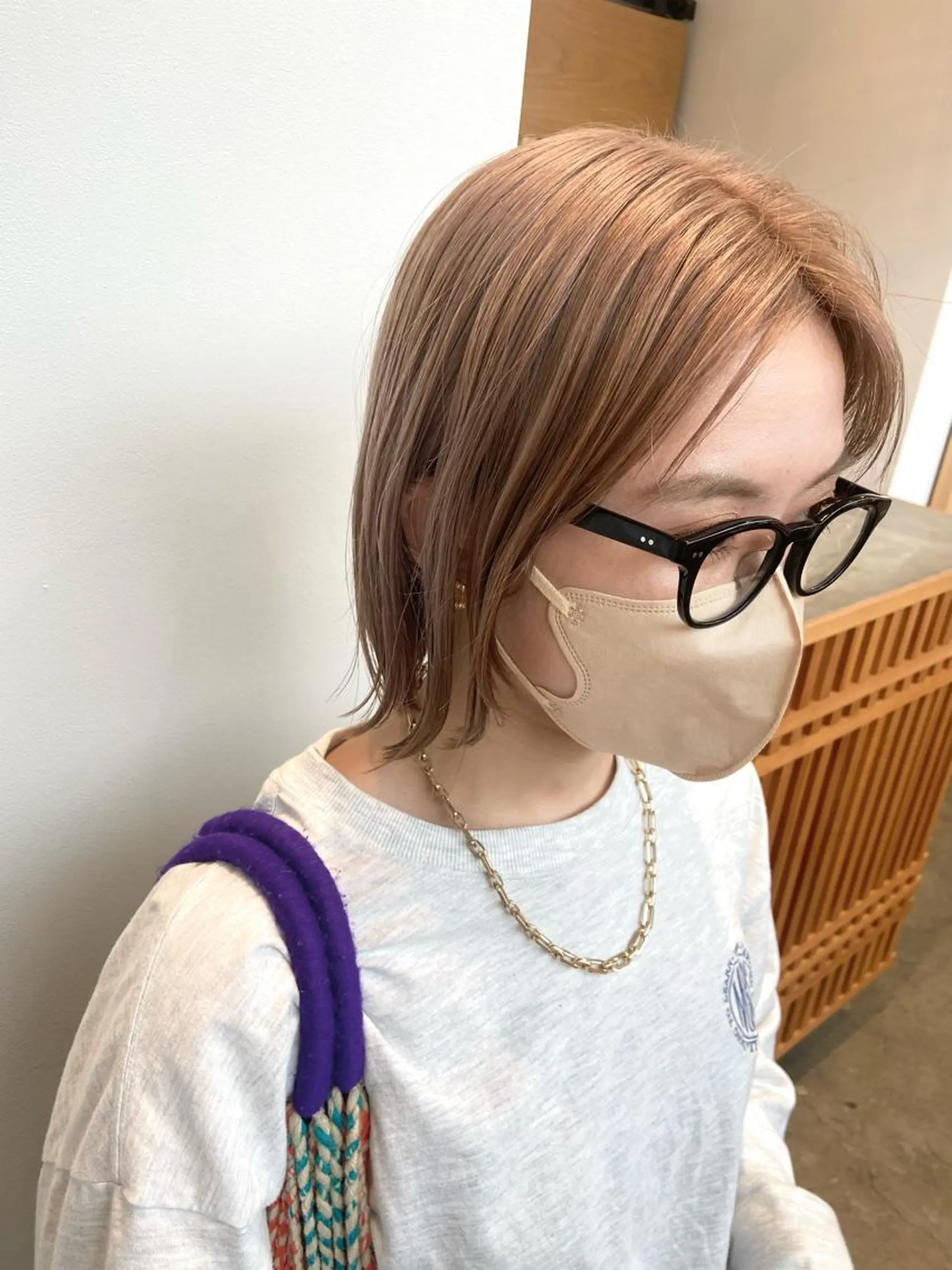 ミディアム カラー ショート/ウルフ ハイトーン/カイセイのヘアスタイル