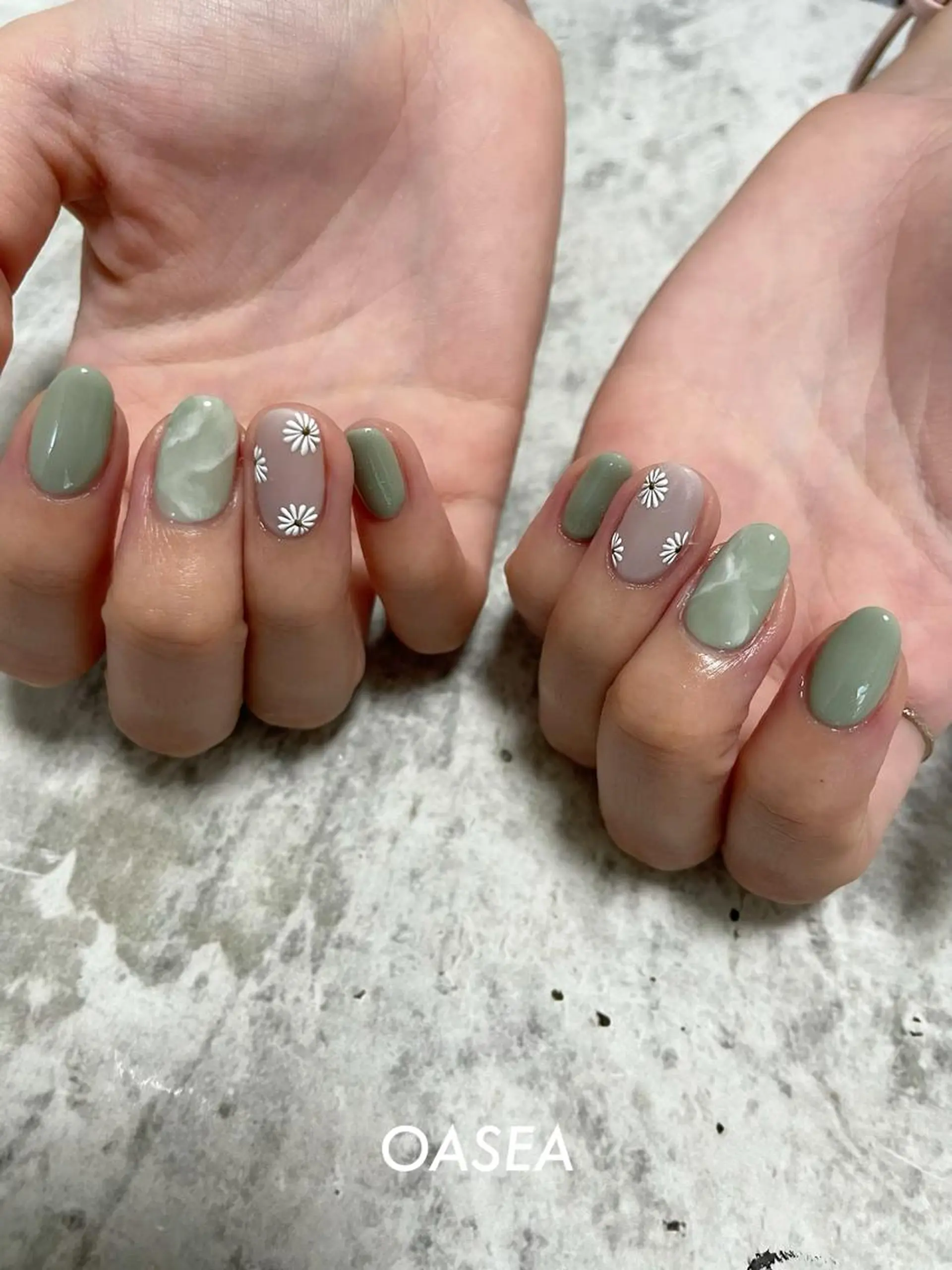 ネイル ハンドネイル 🌞💜 KAORI 🌴のネイルデザイン