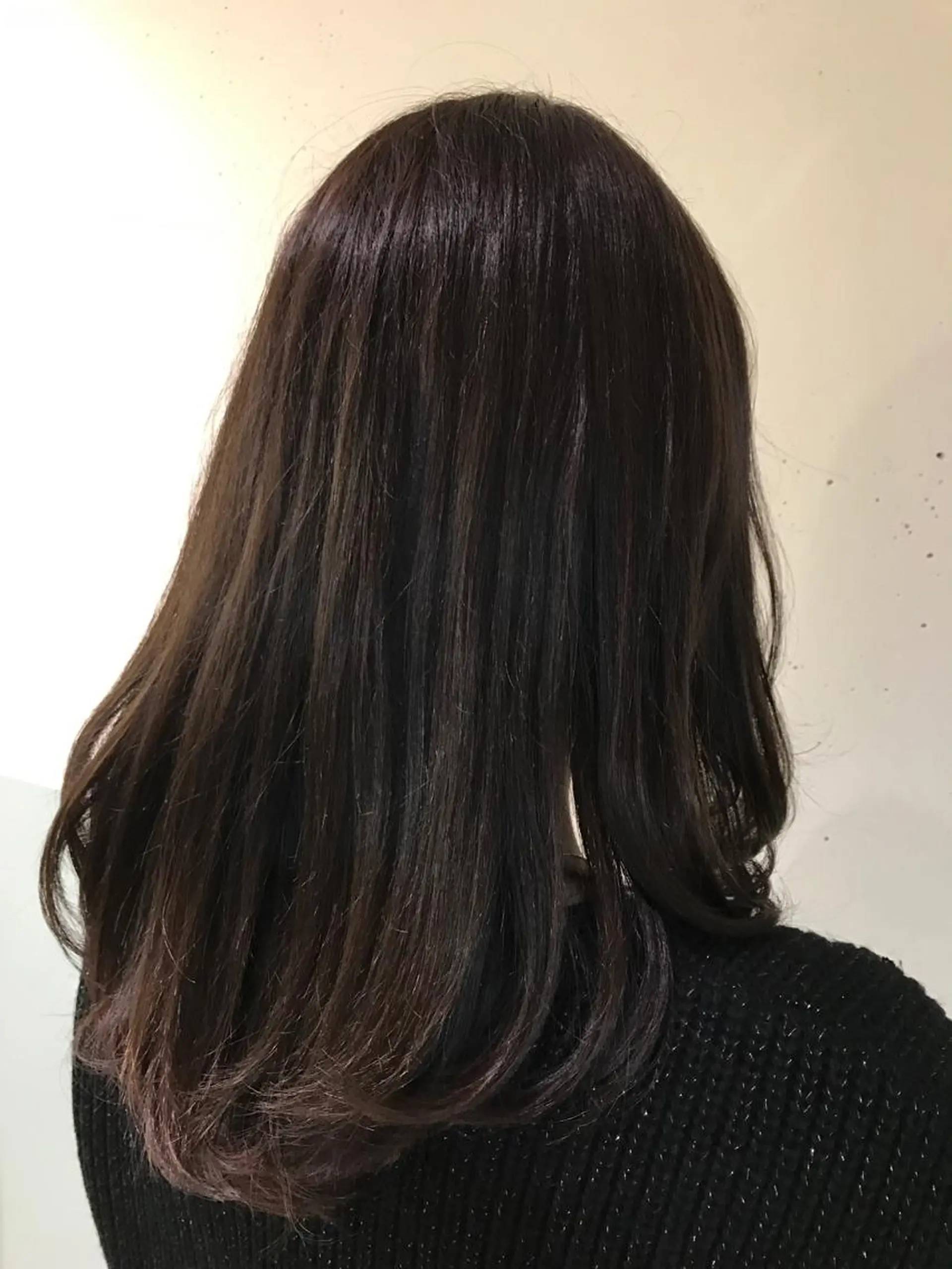 ミディアム アッシュ アッシュグレー ヘアカラー トリートメント C-Link カラー専門店所属・C-Link シーリンクのヘアスタイル