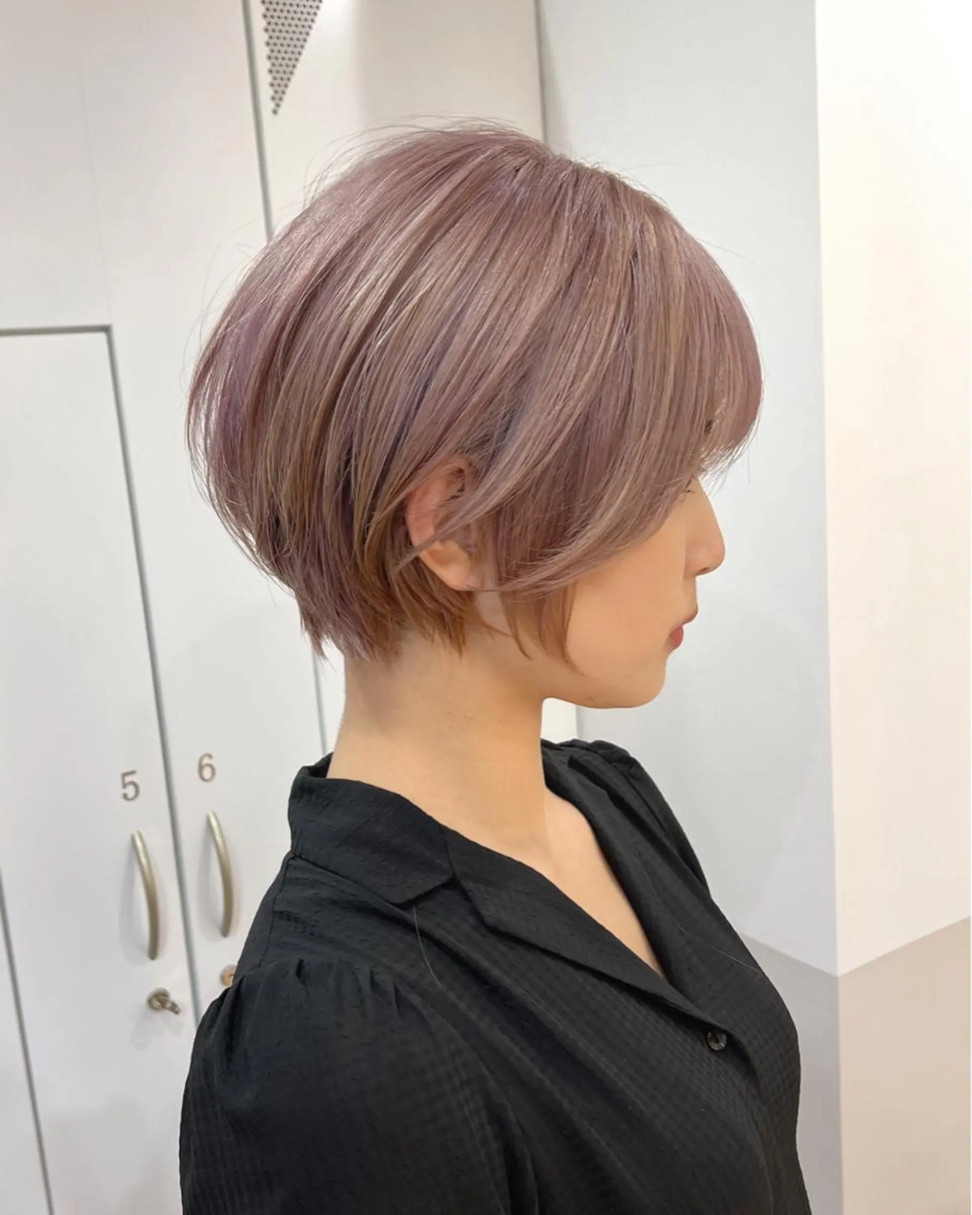 ショート カラー 夏山 秀憲のヘアスタイル