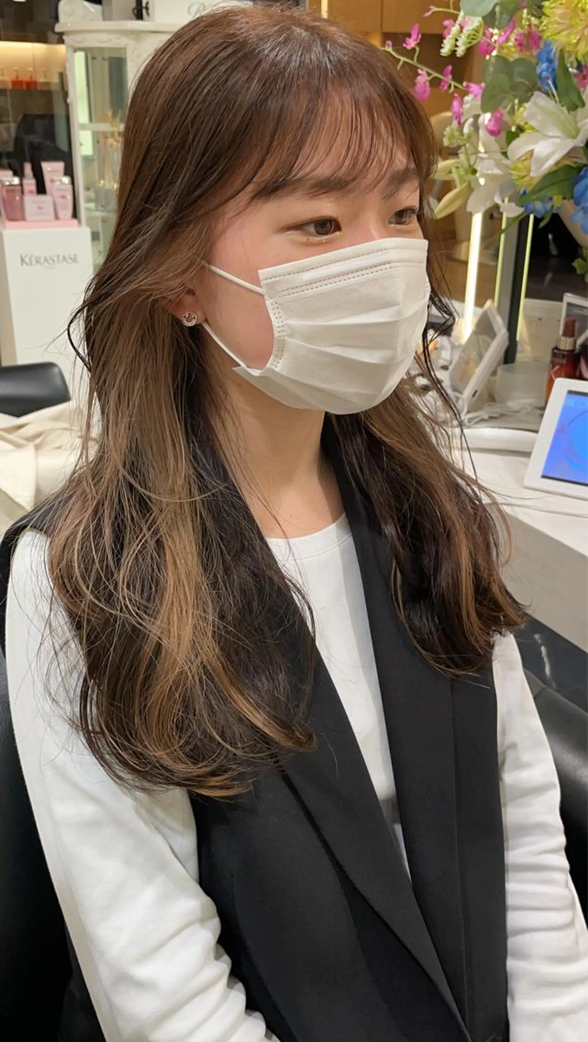 ロング 齋藤 尋真のヘアスタイル