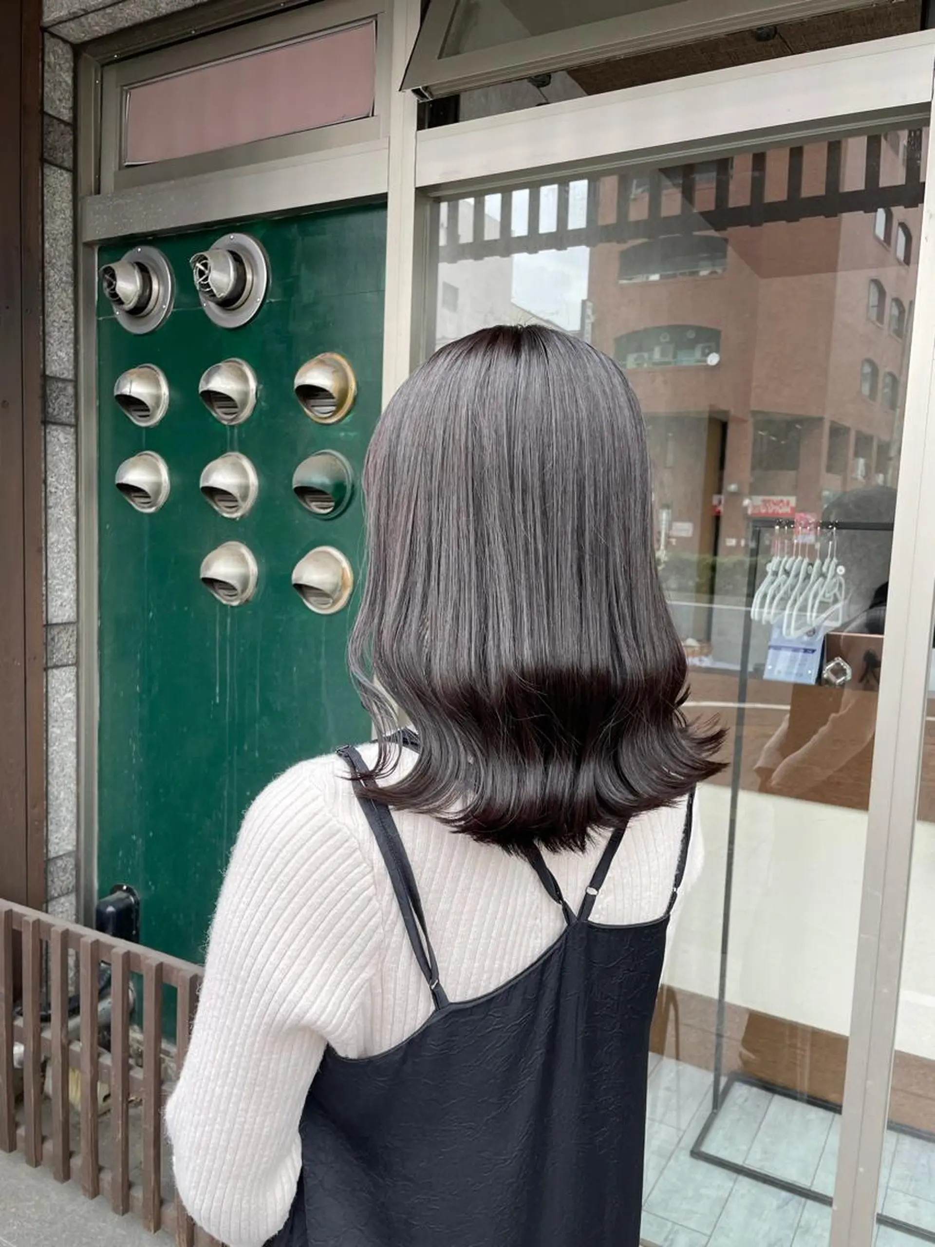 セミロング カラー ヘアアレンジ 🫧ヒシダアキ taboo.i🫧のヘアスタイル