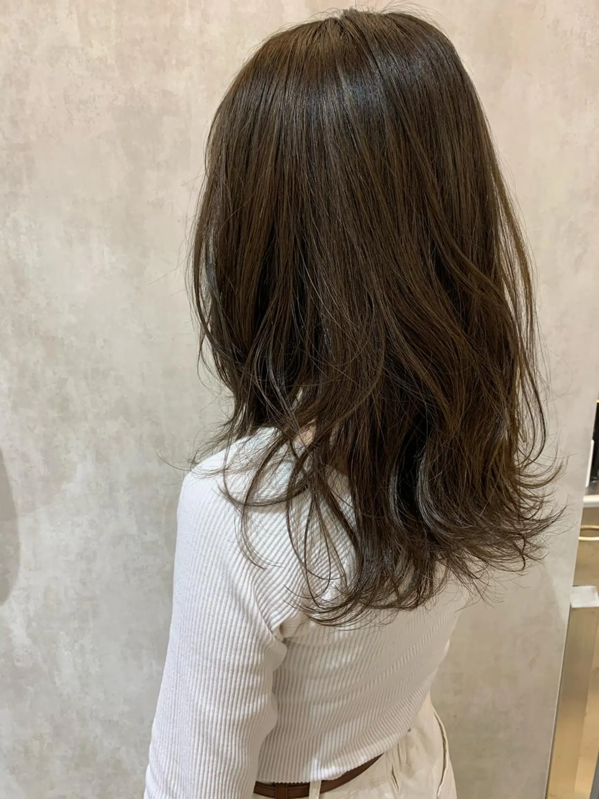ミディアム 森澤 叶実のヘアスタイル