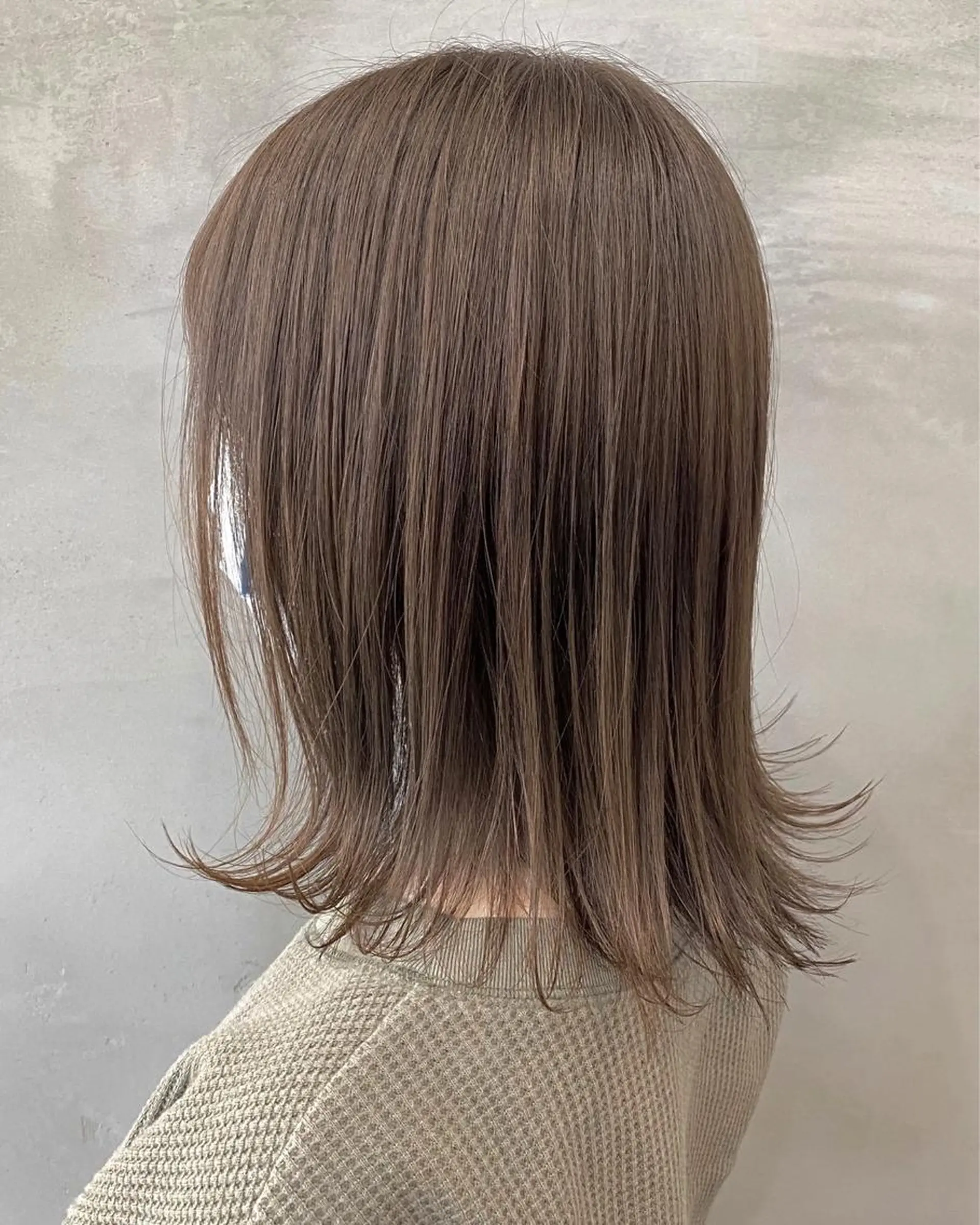 セミロング カラー ブリーチ ブリーチなしカラー ヘアカラー トリートメント 🫧透明感カラー🫧 OIKAWAのヘアスタイル