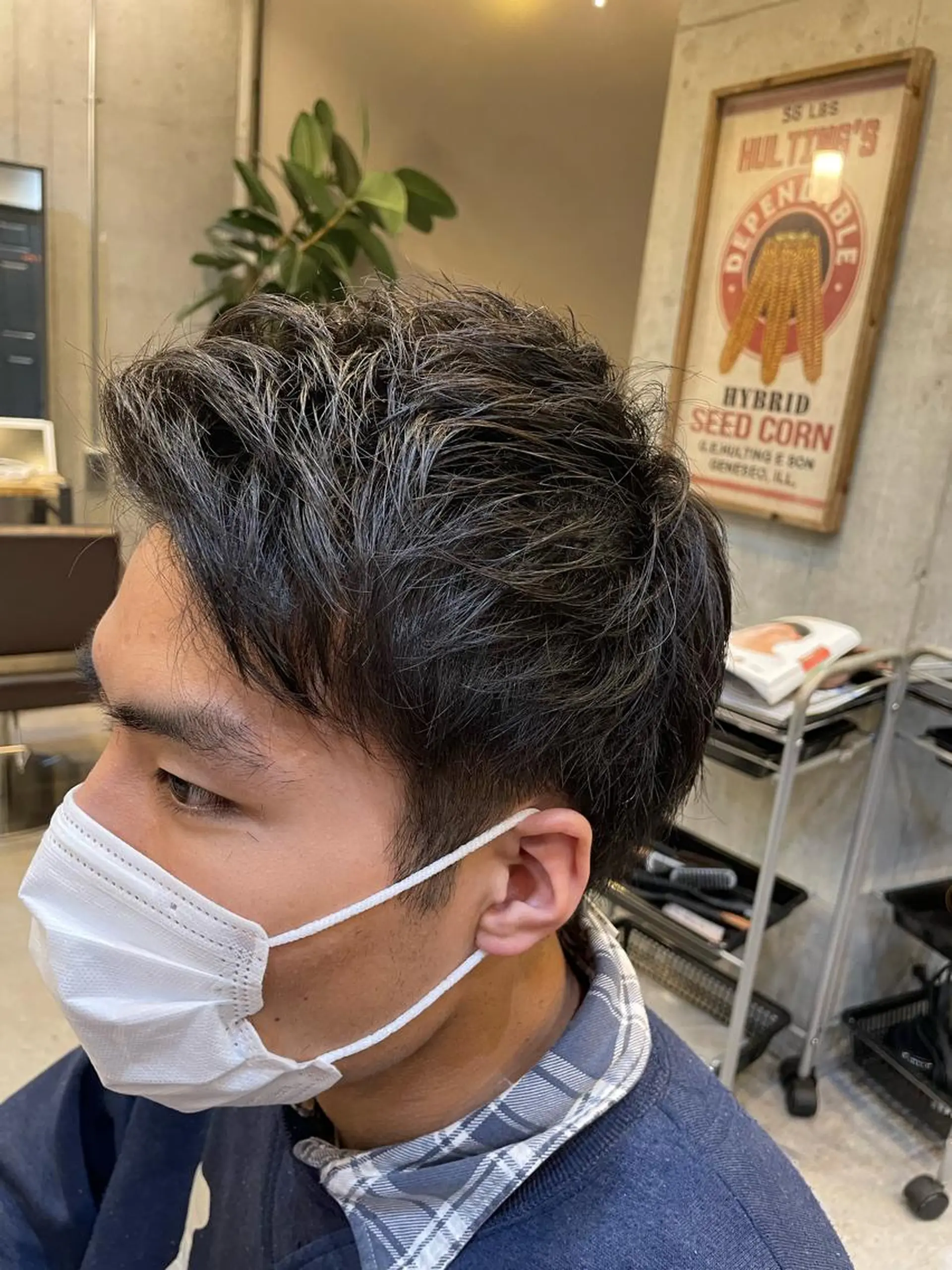 メンズ アップバング 樋川 早紀のヘアスタイル
