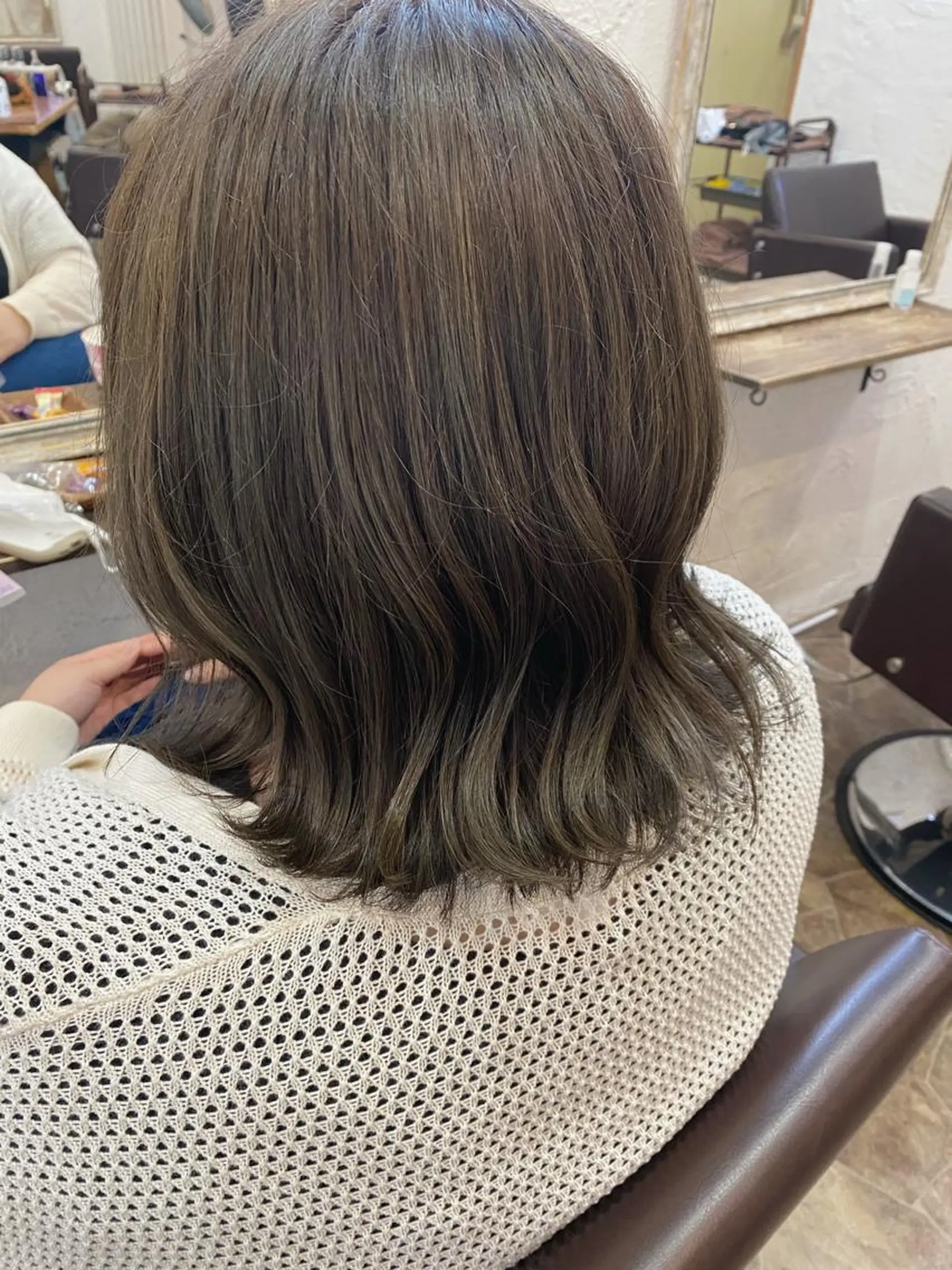 ミディアム LeSoleil 大江珠実のヘアスタイル