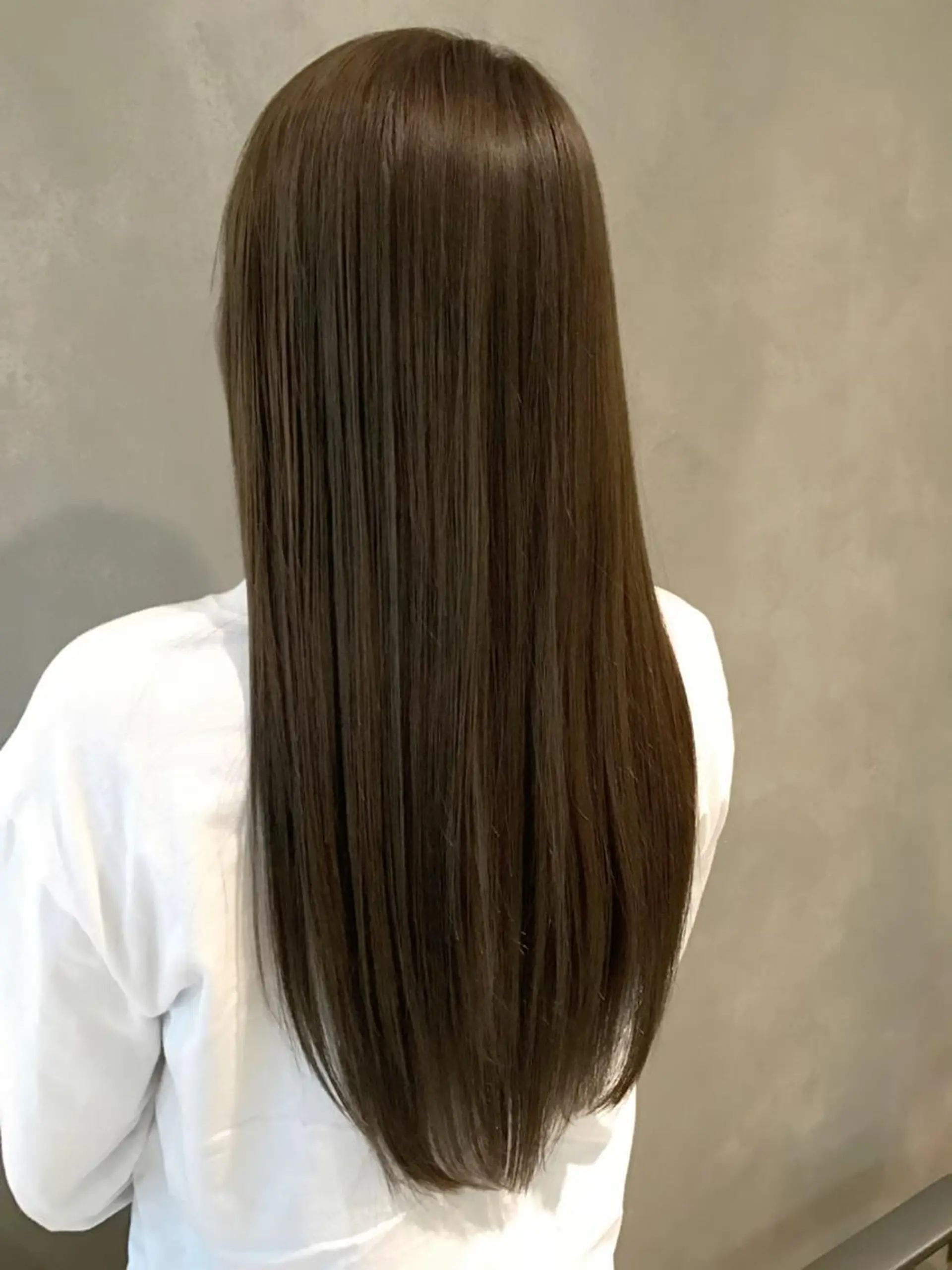 ロング カラー タカサキ ケイタのヘアスタイル