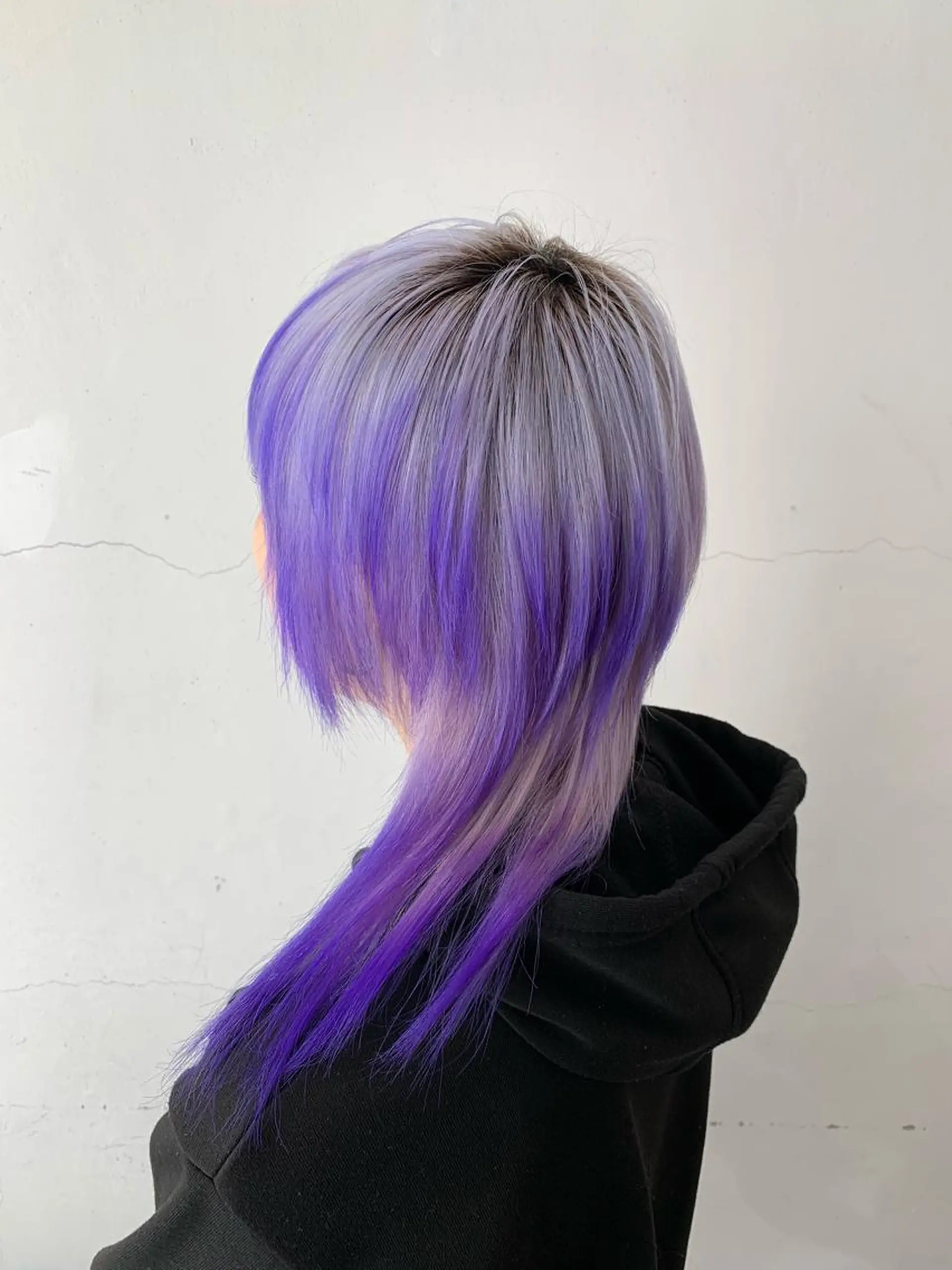 ミディアム カラー ヘアアレンジ ブリーチ ケアブリーチ グラデーションカラー パープルカラー シルバー ヘアカラー トリートメント THE./ブリーチ 透感カラー/髪質改善のヘアスタイル