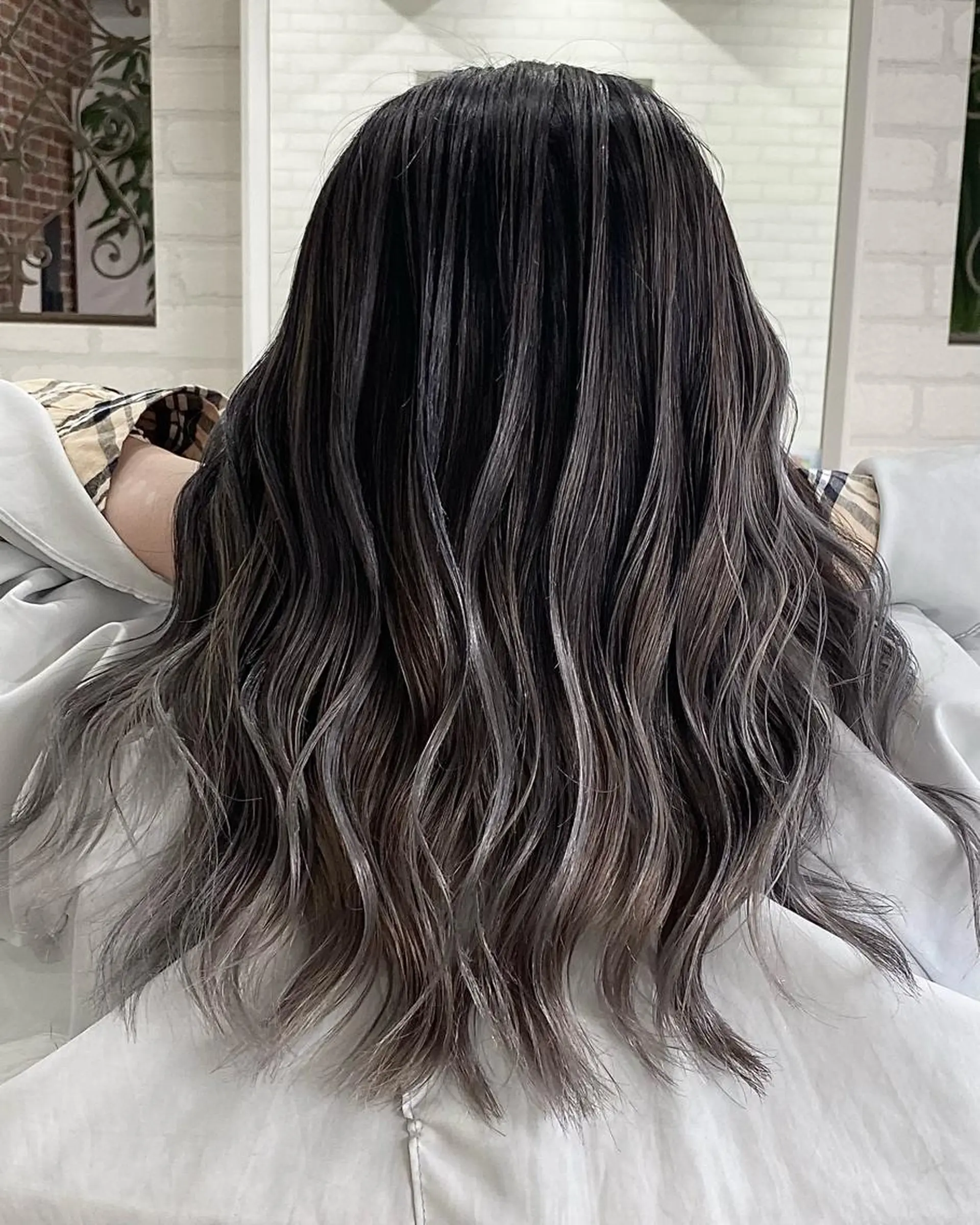 セミロング カラー ヘアアレンジ 久米 治仁のヘアスタイル