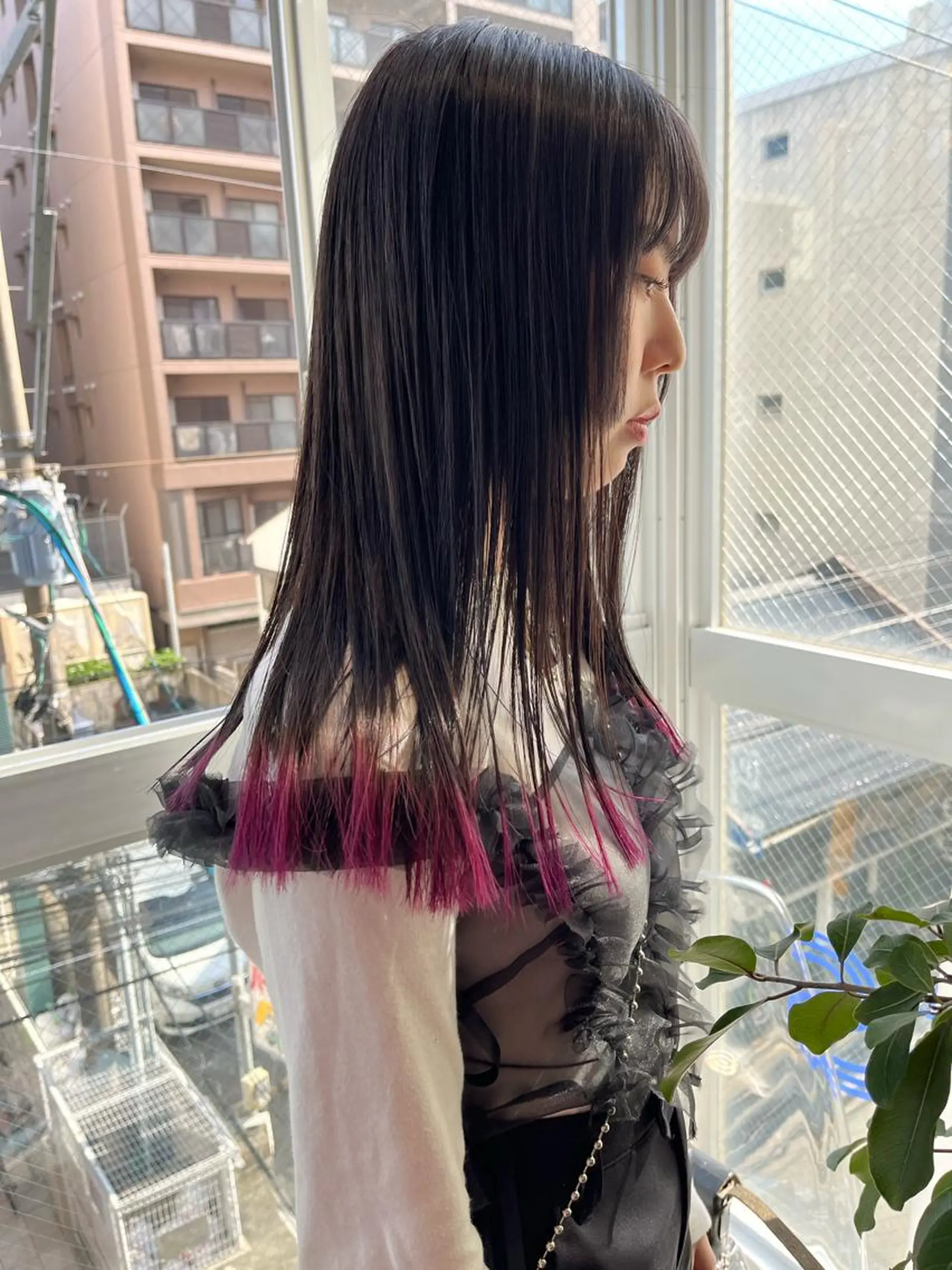 セミロング カラー パーマ ヘアアレンジ ハイトーン/顔まわり Nina💒のヘアスタイル