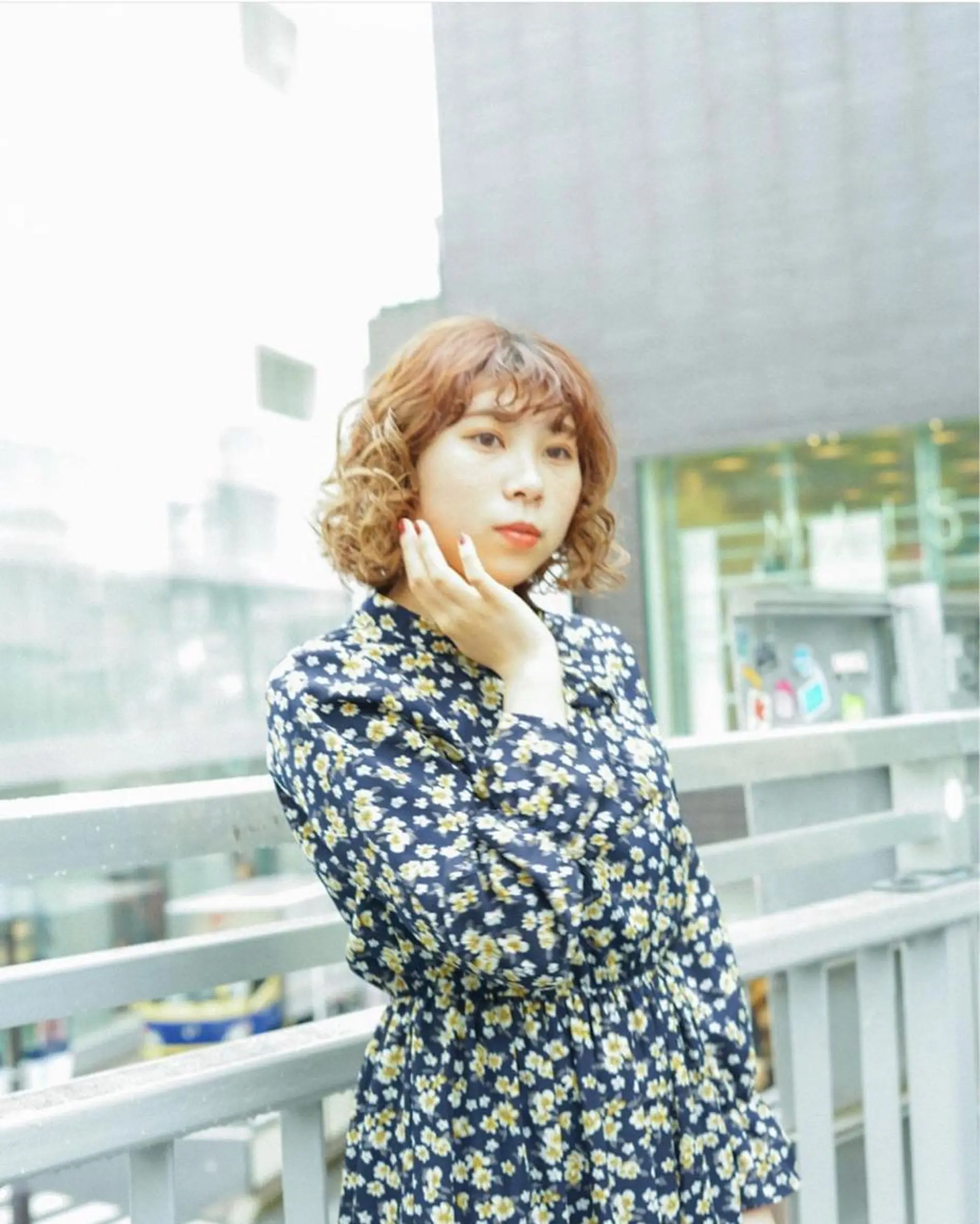 ミディアム カラー パーマ ヘアアレンジ ケアブリーチ/ ハイトーン/牧野のヘアスタイル