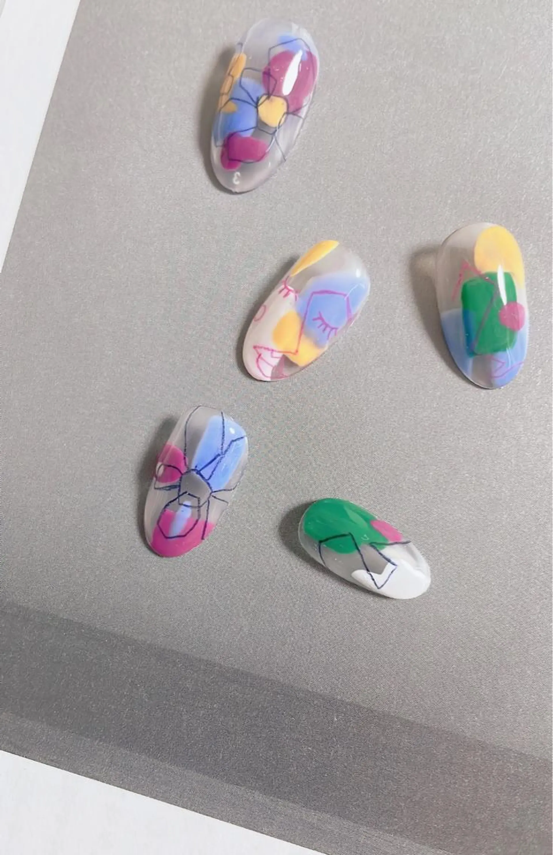 ネイル nail salon Farbe〜ファルべのネイルデザイン