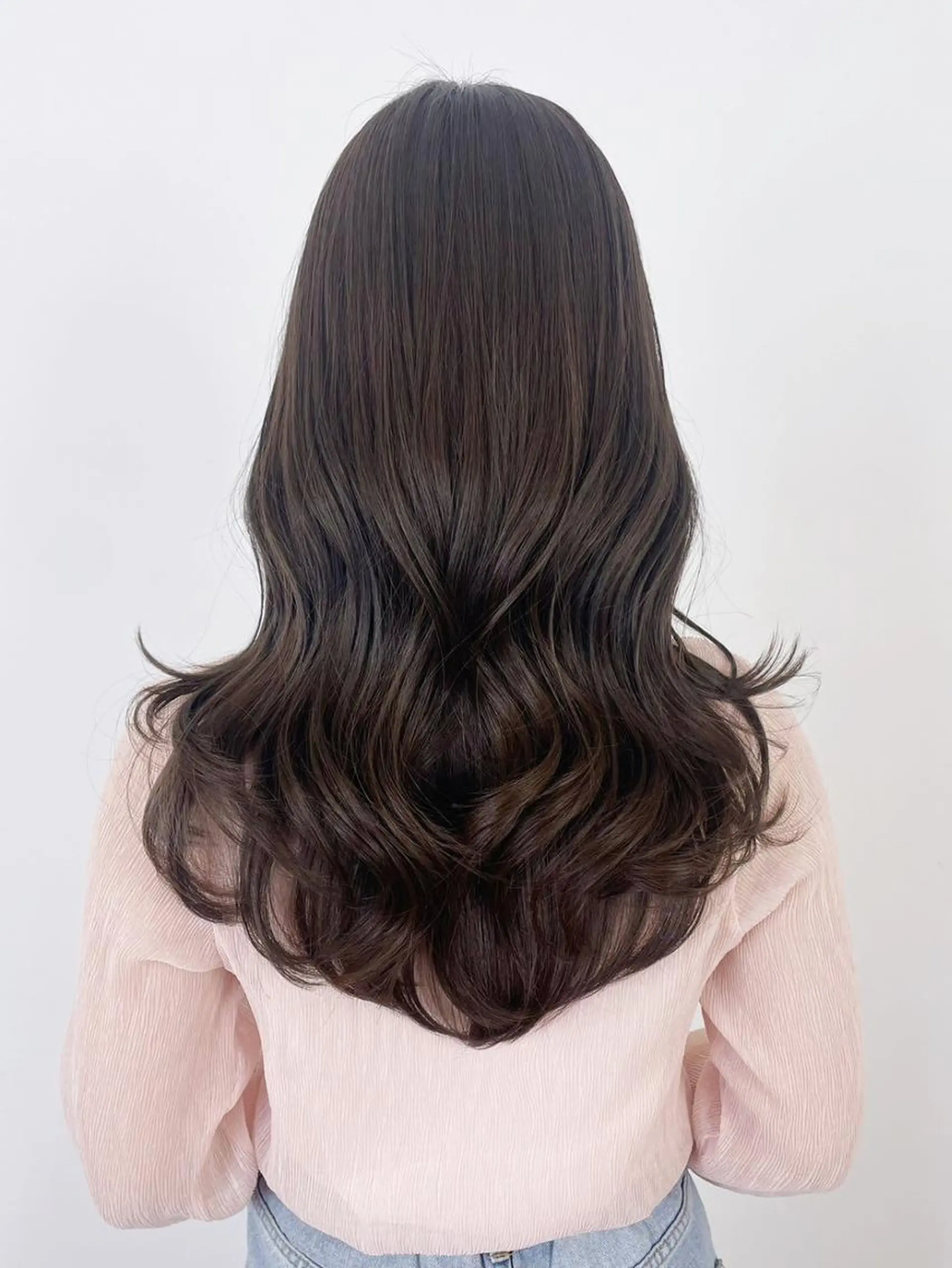 カラー セミロング ベージュカラー レイヤーカット カット ヘアカラー トリートメント ITbyALBUM 中野店のヘアスタイル