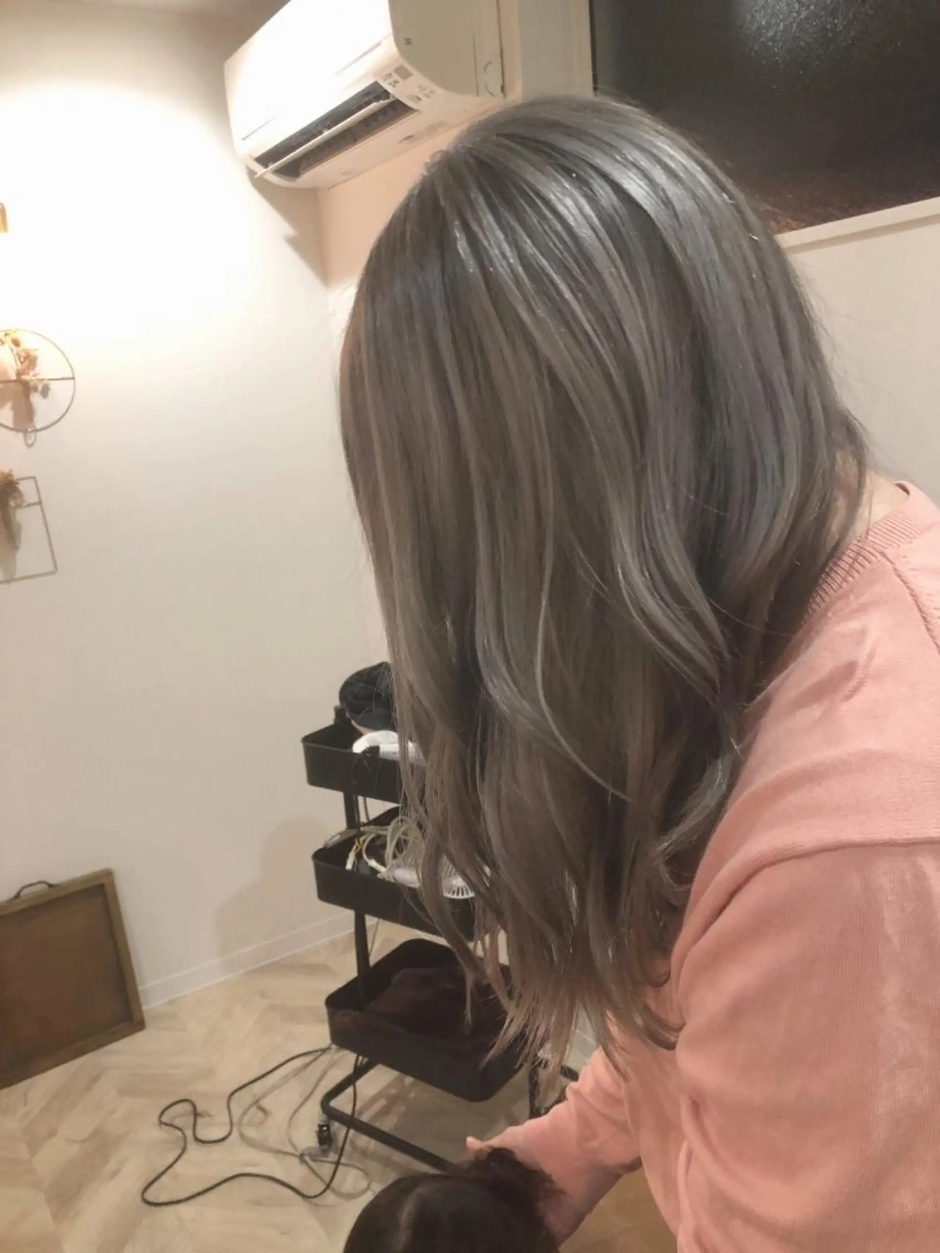 ミディアム PACE所属・ayumi ／透明感カラーのヘアスタイル