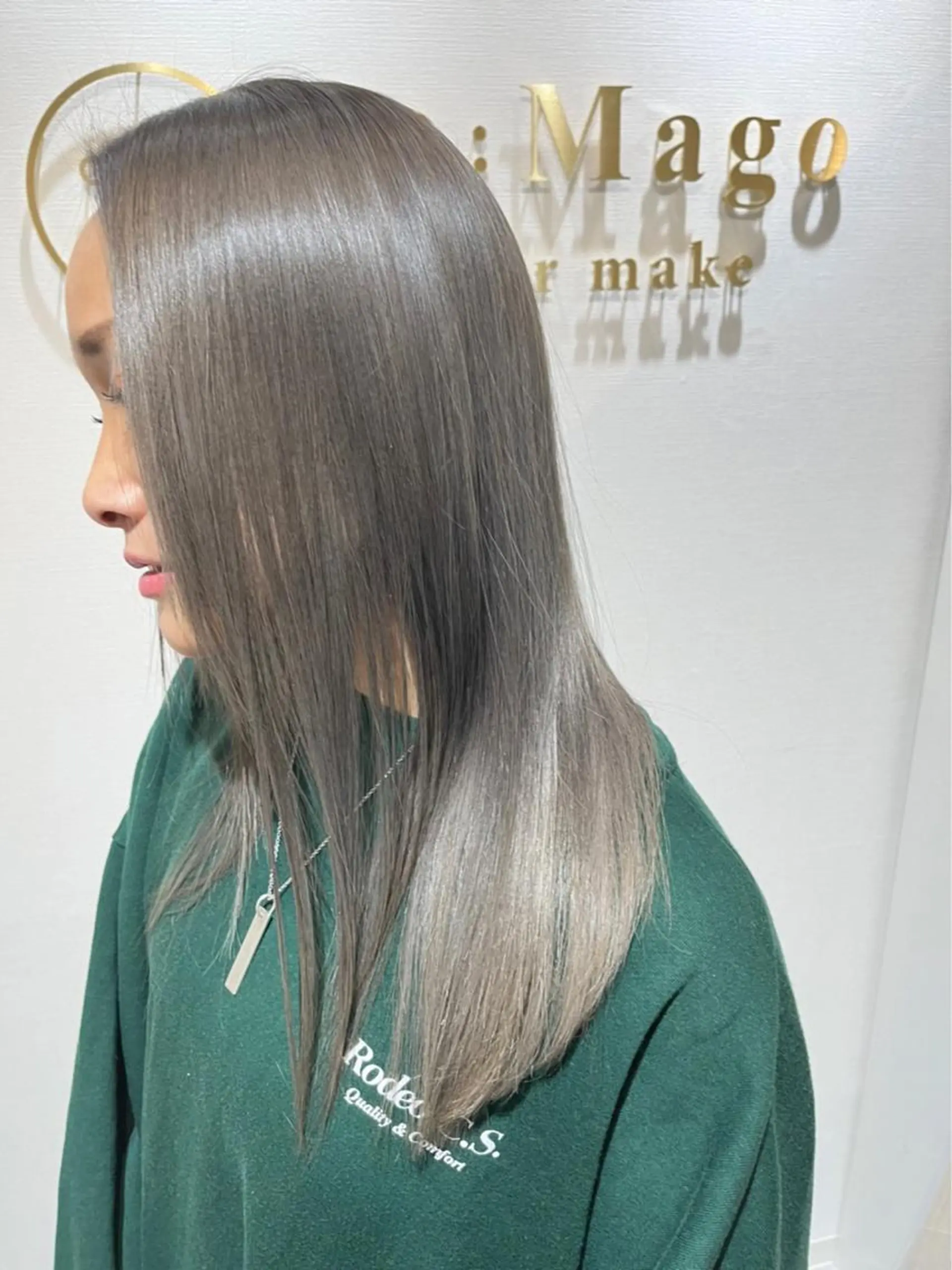 セミロング カラー キッズ 横浜関内髪質改善 re:Magoのヘアスタイル