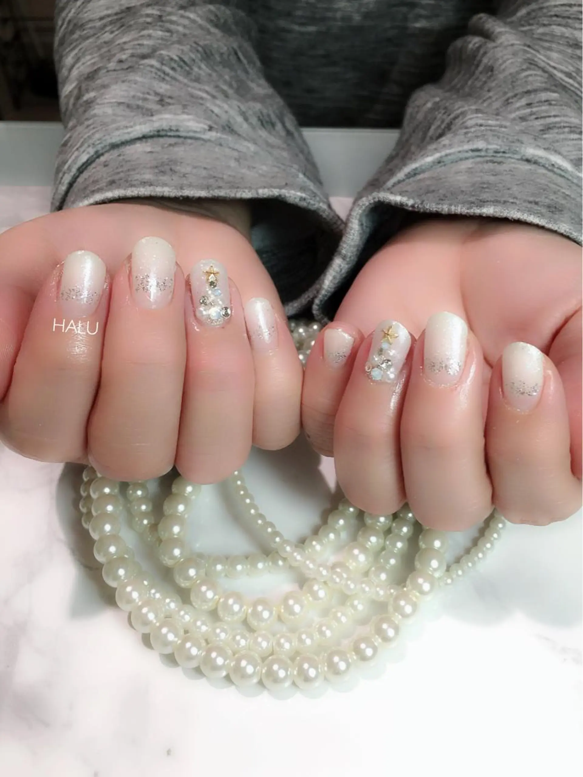 ネイル ホワイト HALU ハルのネイルデザイン