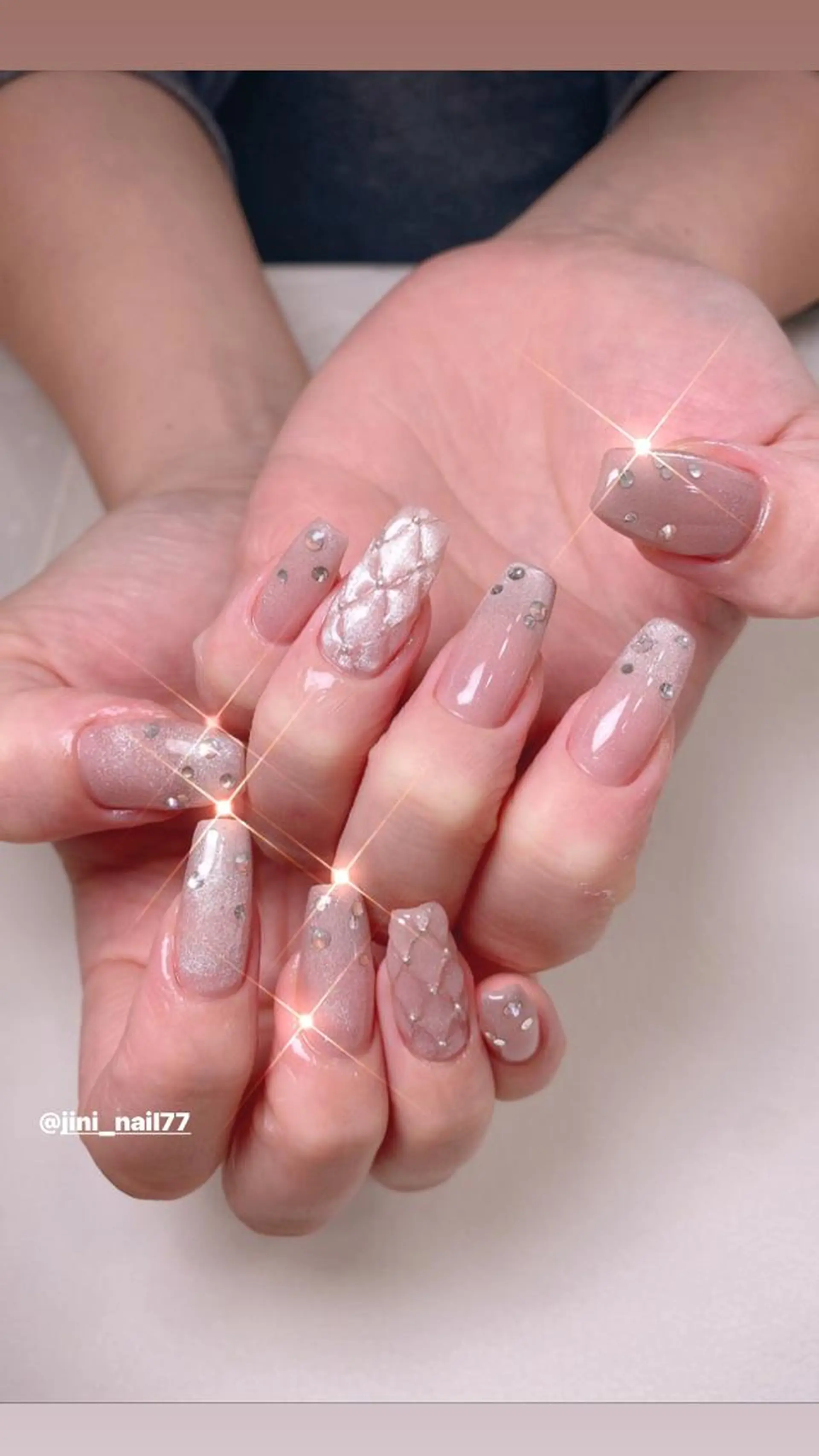 ネイル ジニ ネイルのネイルデザイン