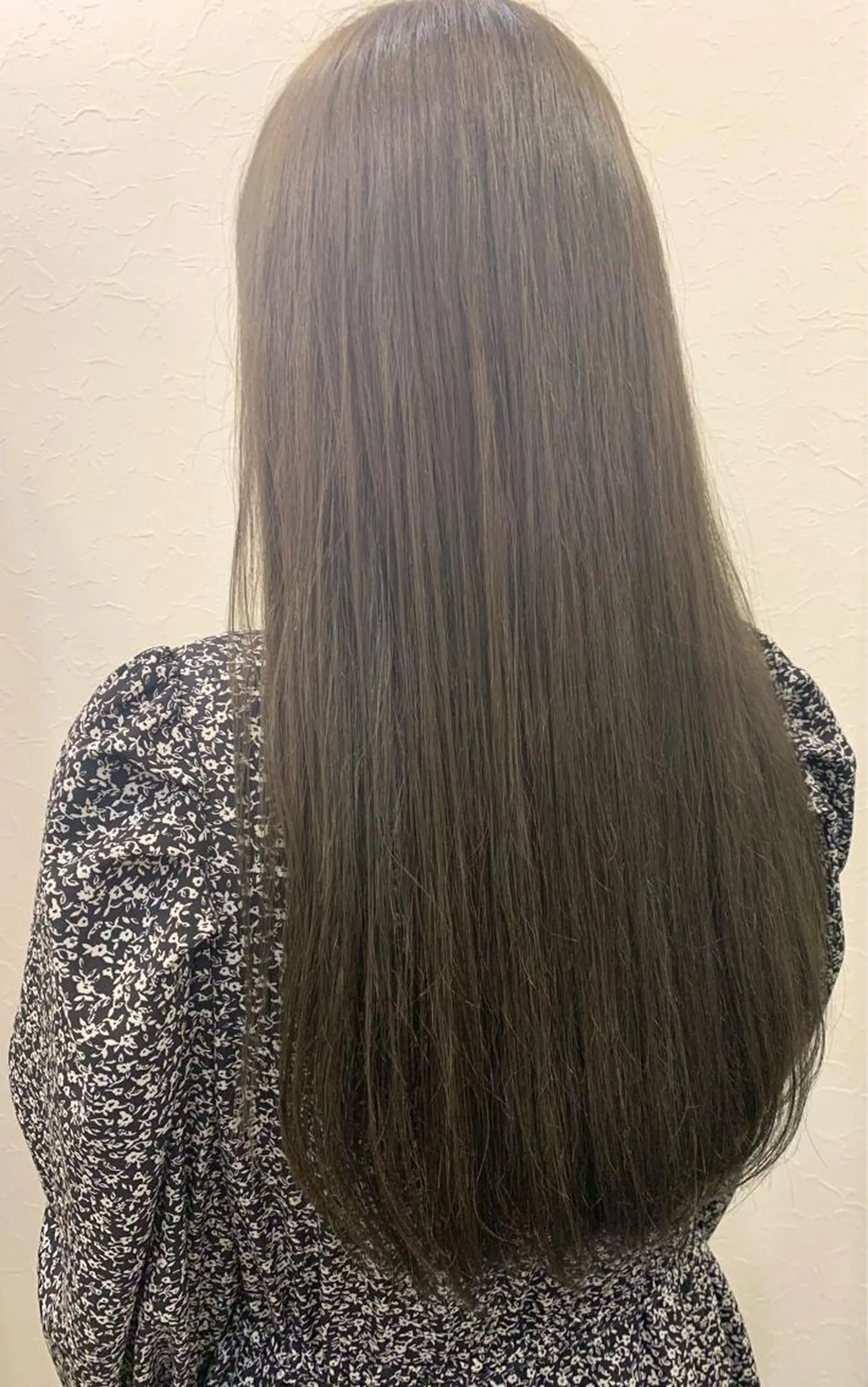 ロング 石原 姫菜のヘアスタイル