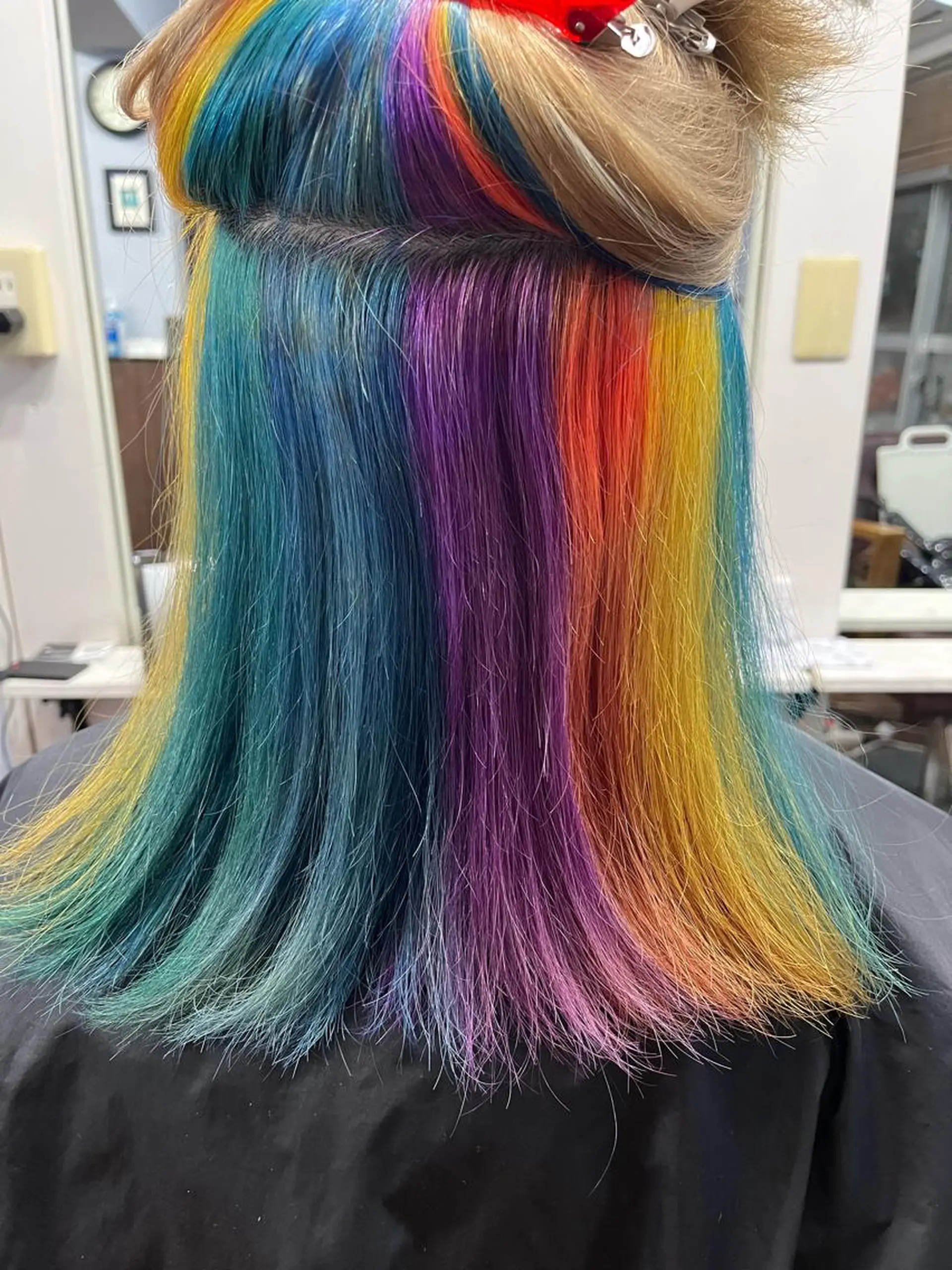 ミディアム カラー ショートボブ ボブレイヤー アッシュ バレイヤージュ ミストバング カット ヘアカラー トリートメント 原宿サロン代表 デザインカラー伊藤卓のヘアスタイル