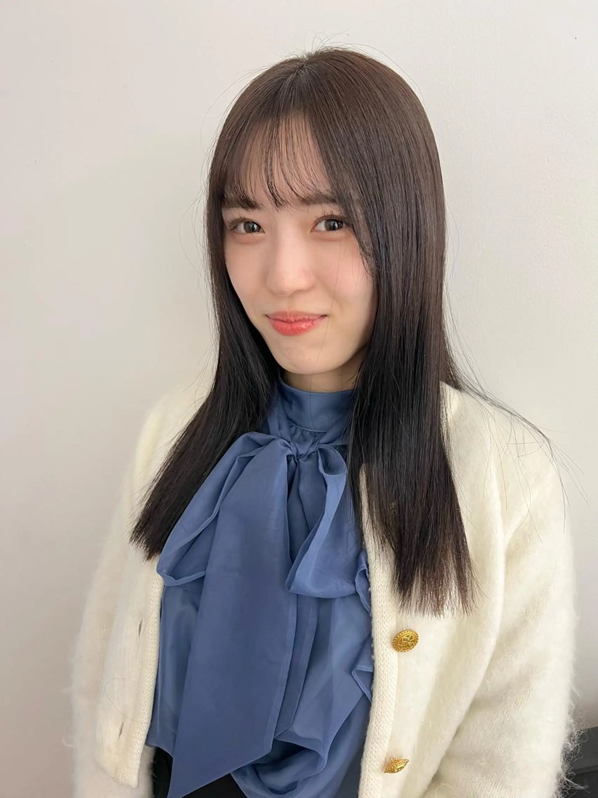 セミロング カラー 顔周りカット/透明感 カラー✂️MEIのヘアスタイル