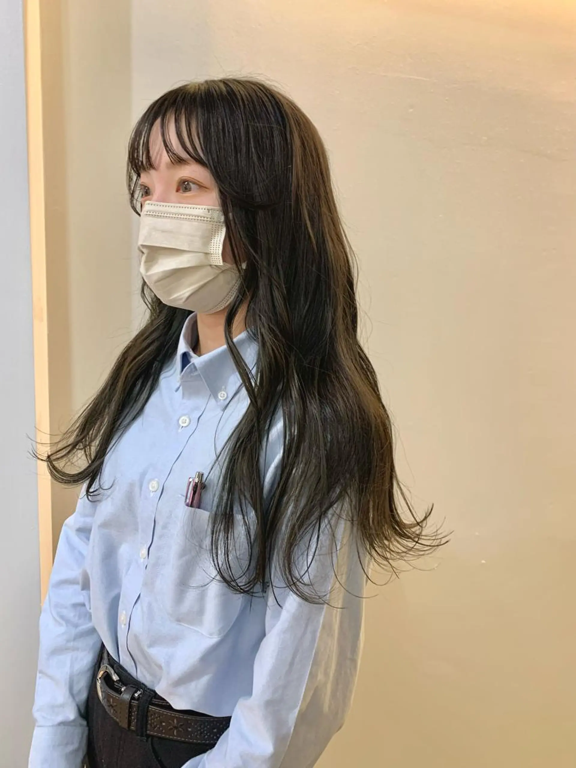 ロング カラー カット ヘアカラー SAKINO． ベージュカラーのヘアスタイル