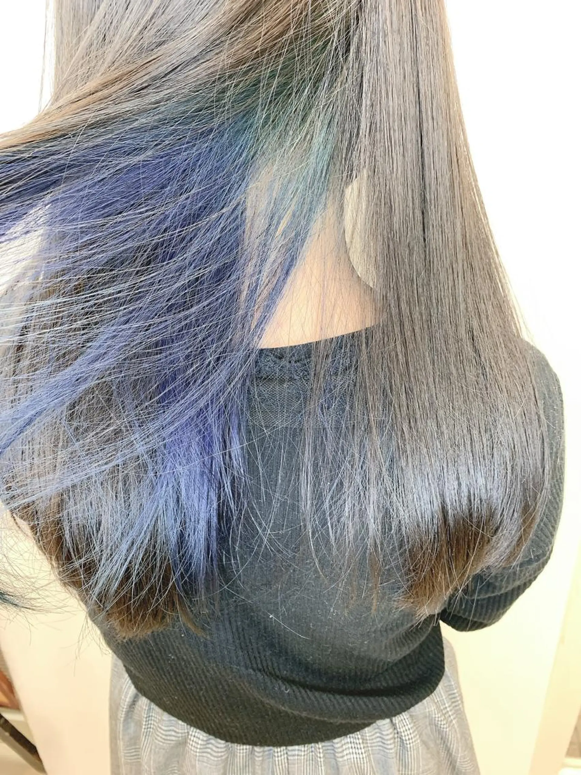 ロング カラー チバ ヒロトのヘアスタイル