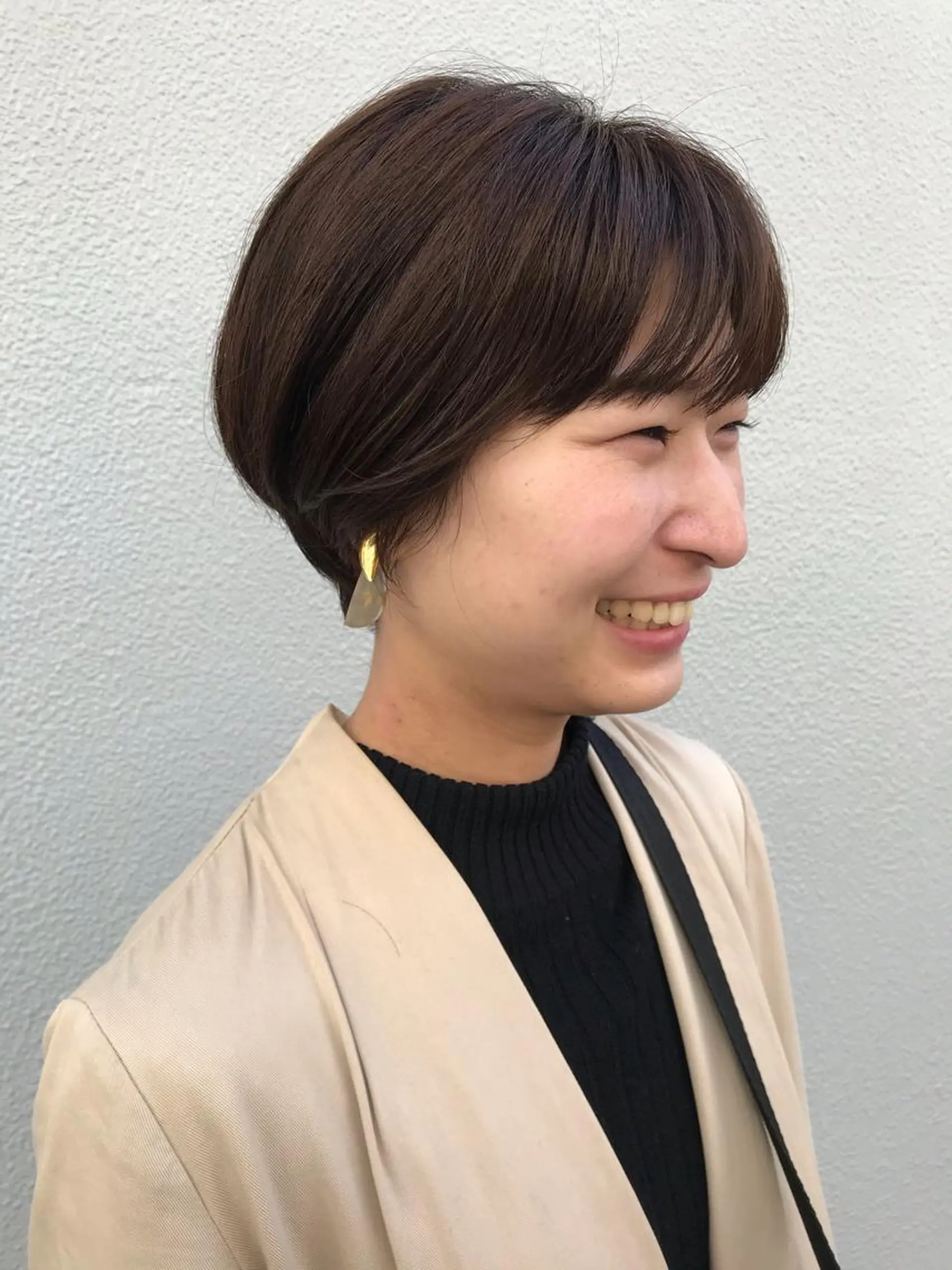 ショート くせ毛 ショートヘア カット ヘアカラー トリートメント さの あやねのヘアスタイル