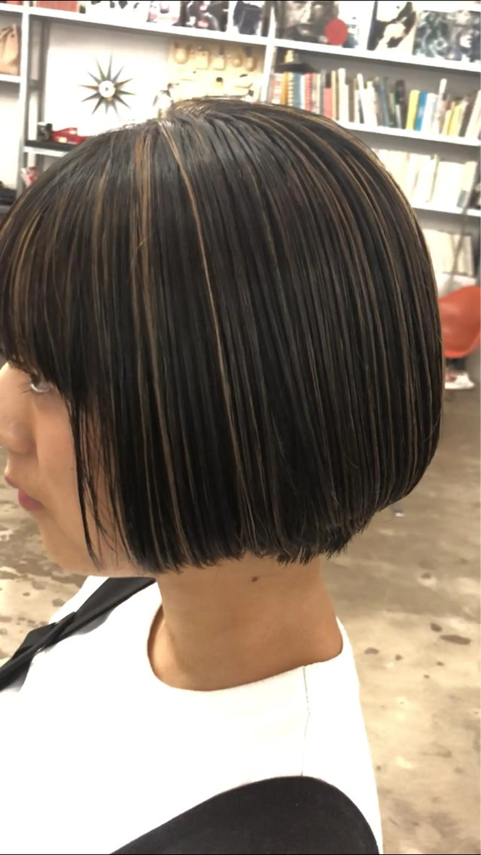 ショート カラー 🌈圧倒的デザイン力 内井省吾のヘアスタイル