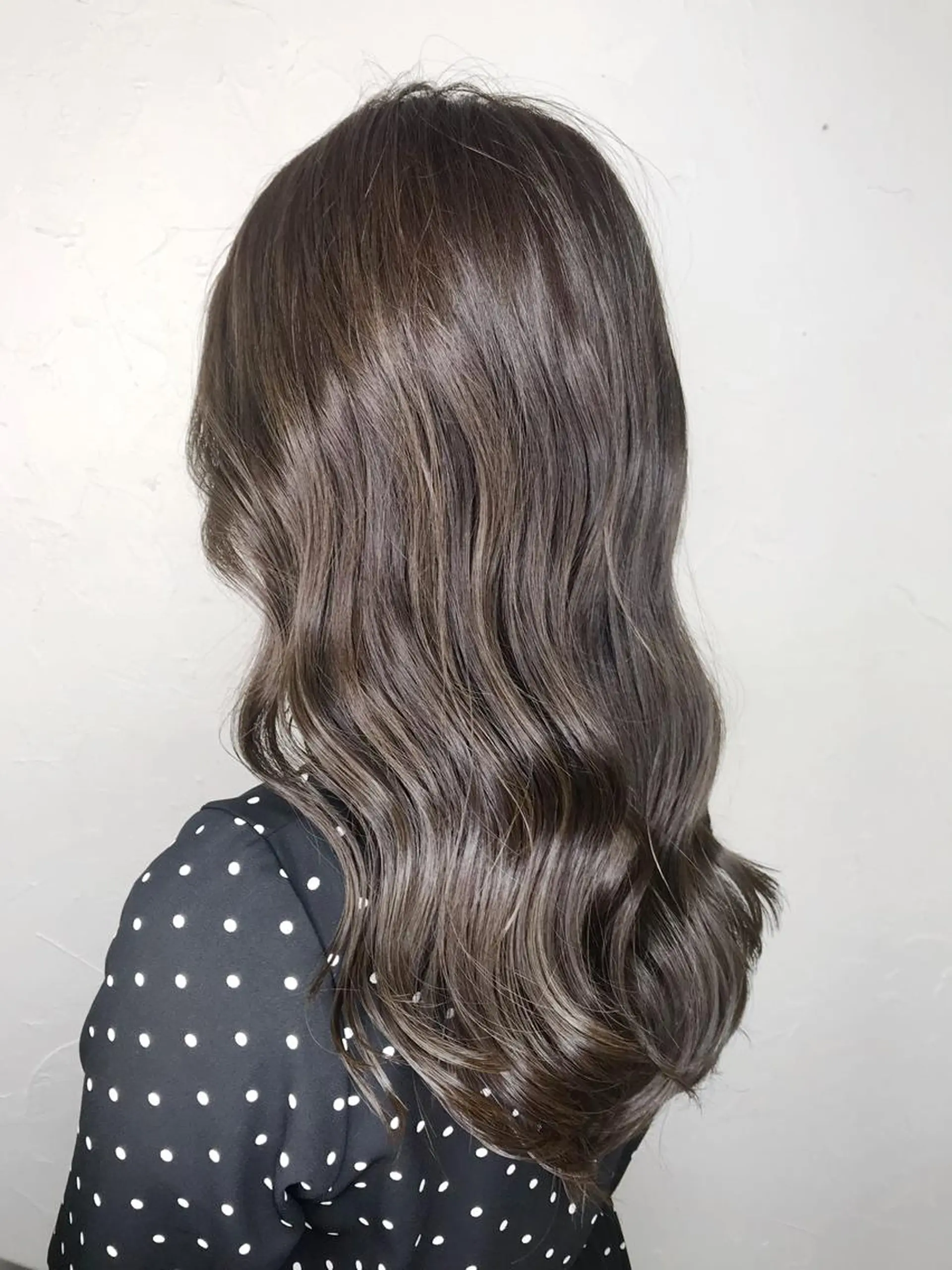 ロング カラー アッシュ ベージュカラー トリートメント 盛れる顔周りカット ♥️韓国ヘア"ちぇるのヘアスタイル