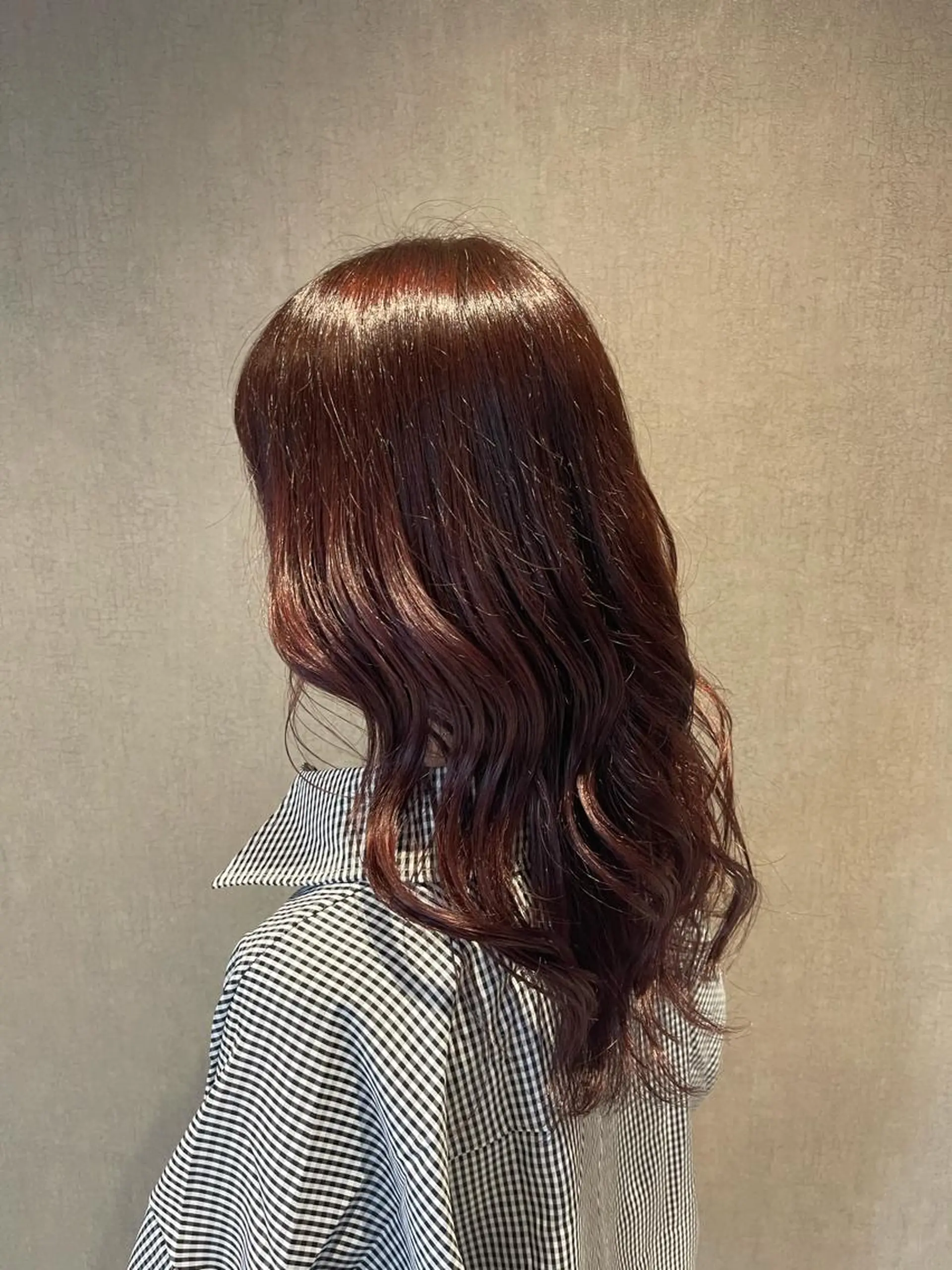 ロング カラー ブラウンカラー レッドカラー レッドブラウン MIRIM栄所属・透明感カラー/艶髪/ エクステ/HIROのヘアスタイル