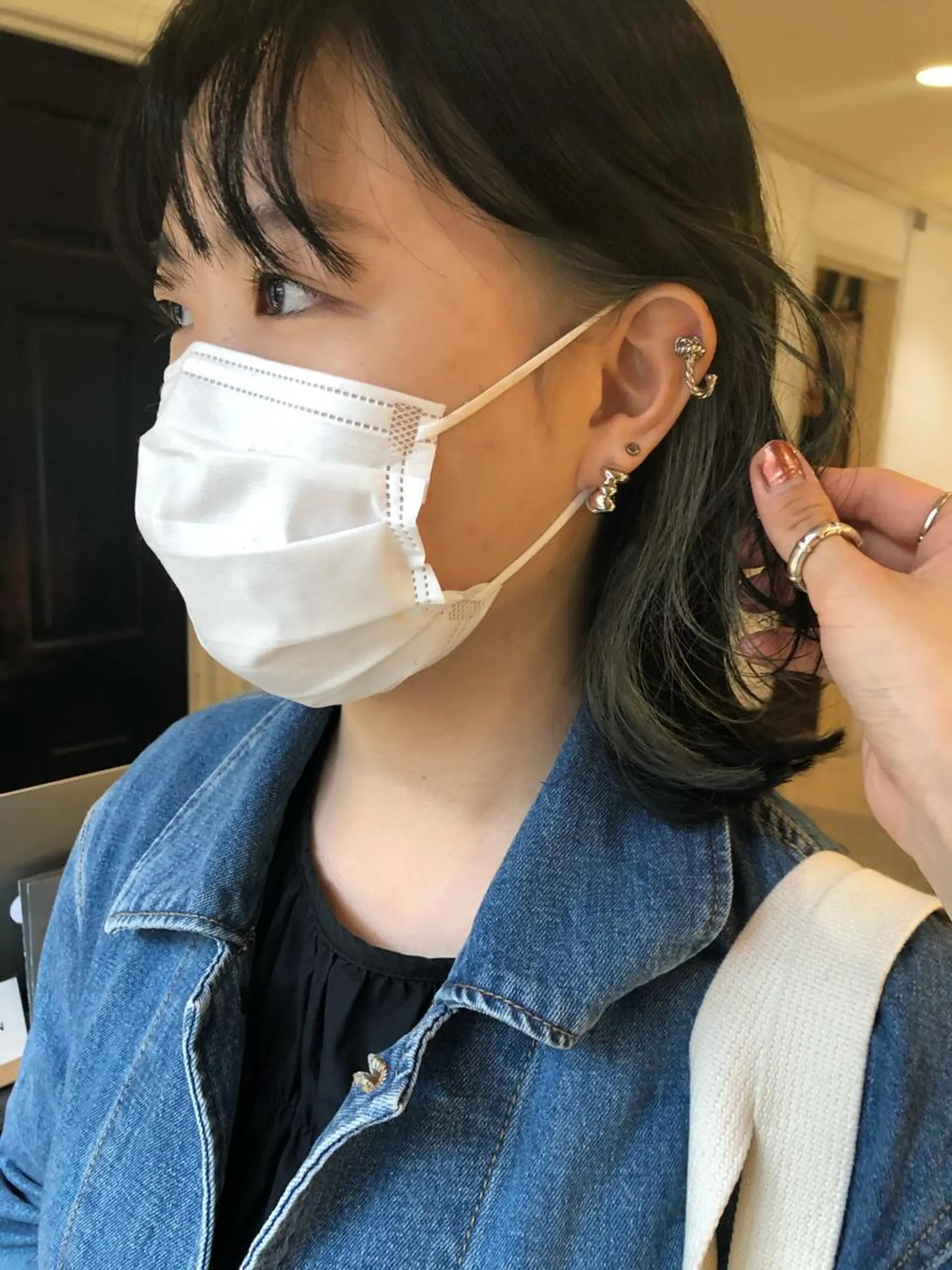 ミディアム カラー eri kinjoのヘアスタイル