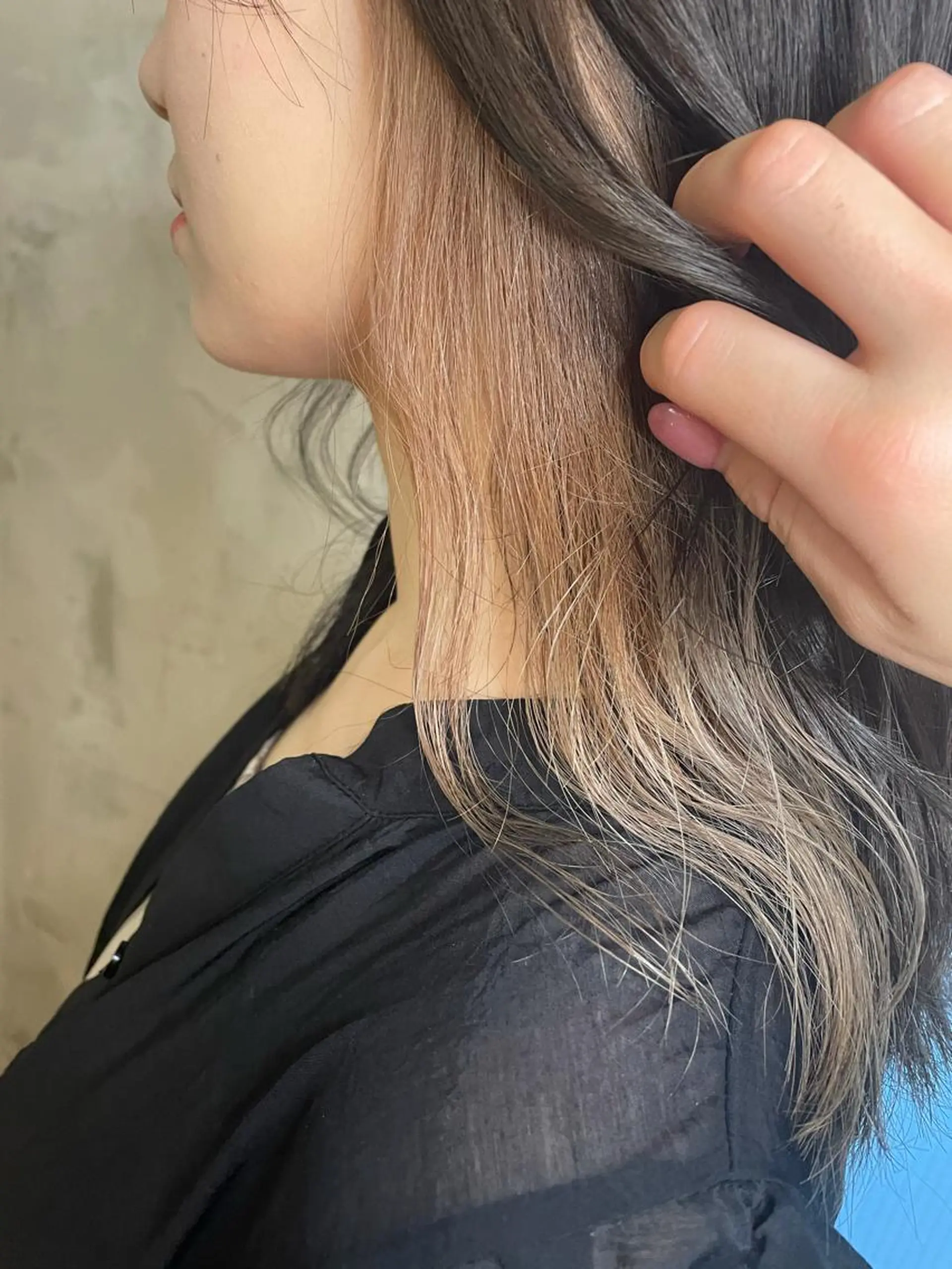 ロング カラー ヘアカラー トリートメント 🎀透明感カラー🎀 mikaのヘアスタイル