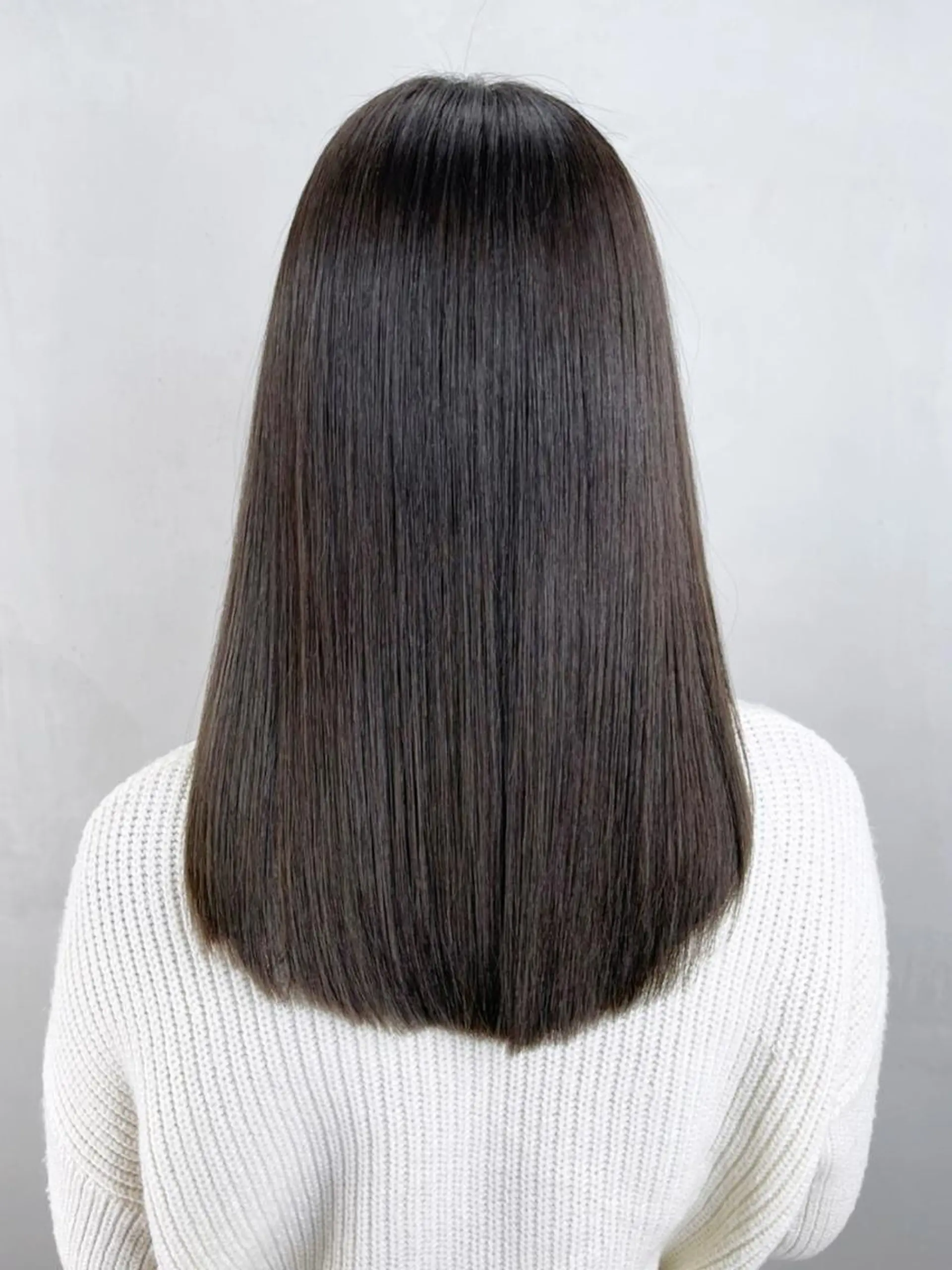 ミディアム カラー カット ヘアカラー トリートメント ITbyALBUM 八王子店のヘアスタイル