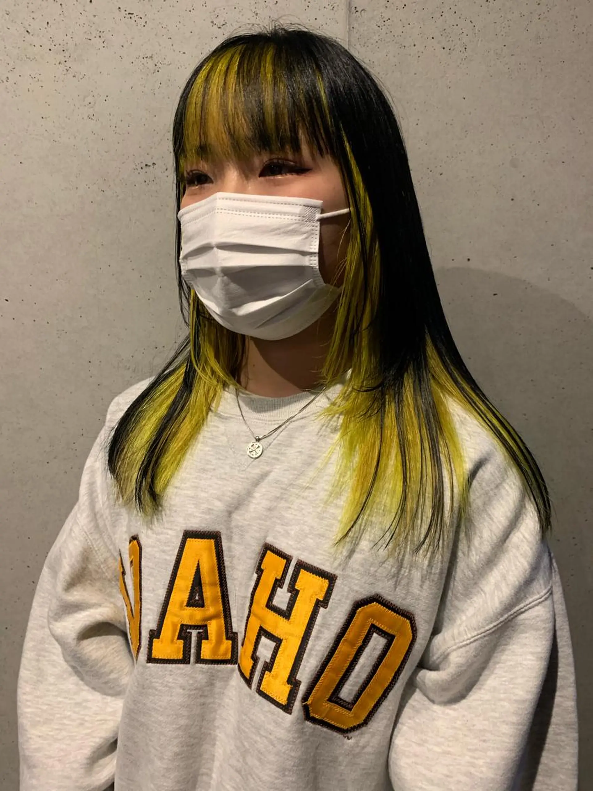 ミディアム カラー 似合わせウルフ/ レイヤー/山本祐輔のヘアスタイル