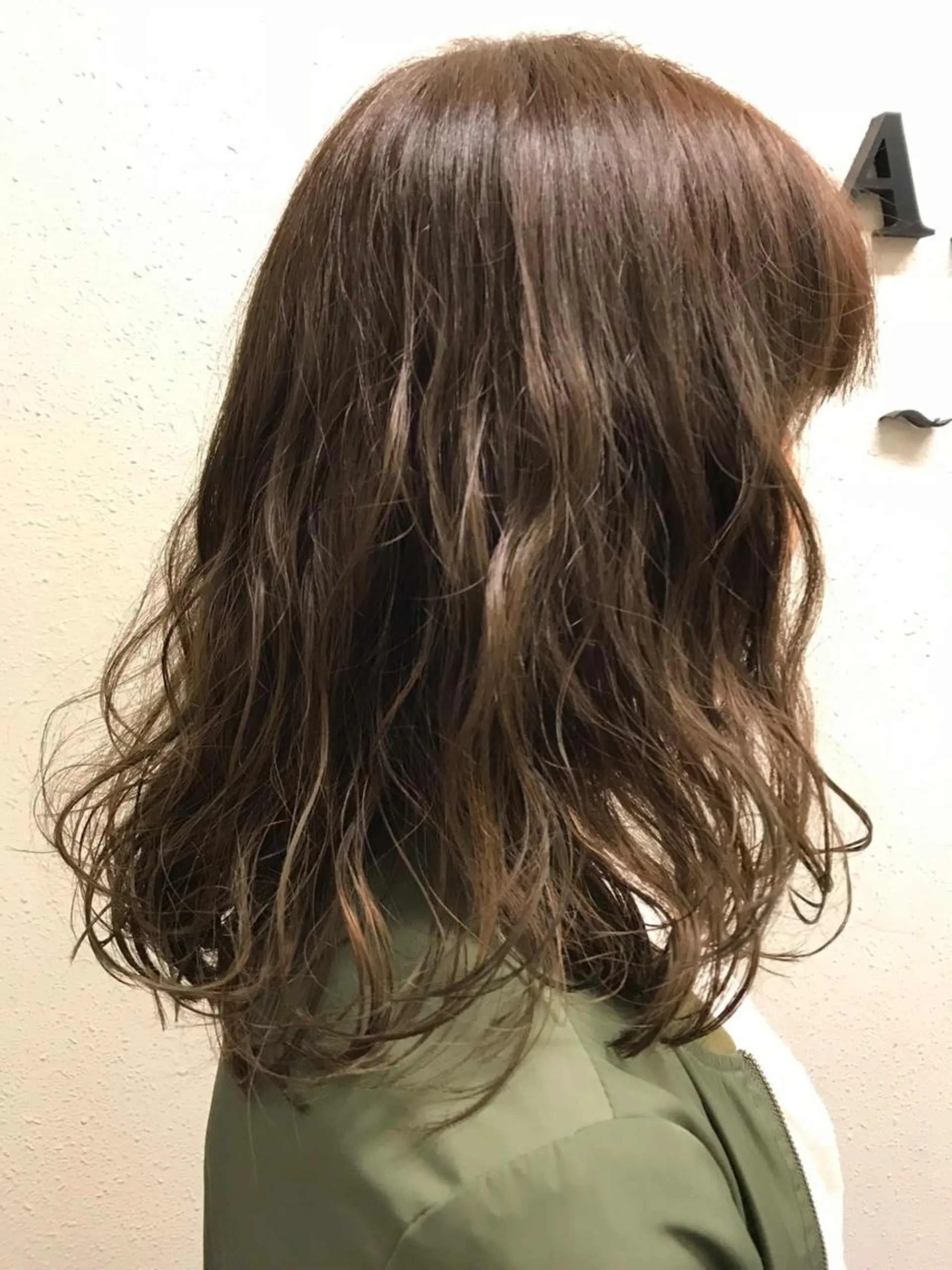 ミディアム カラー パーマ カット ヘアカラー パーマ lucia RYOのヘアスタイル