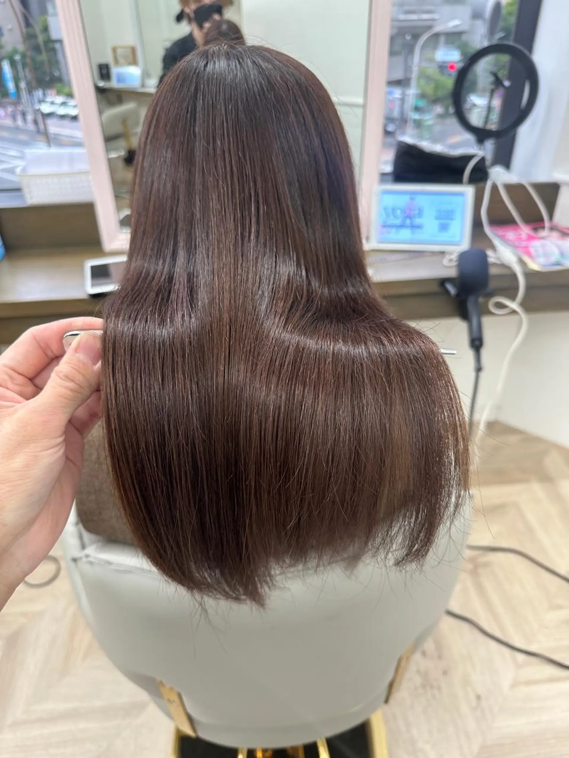 ロング カラー ✨️美髪矯正×似合わ せ艶カラー✨藤田透のヘアスタイル