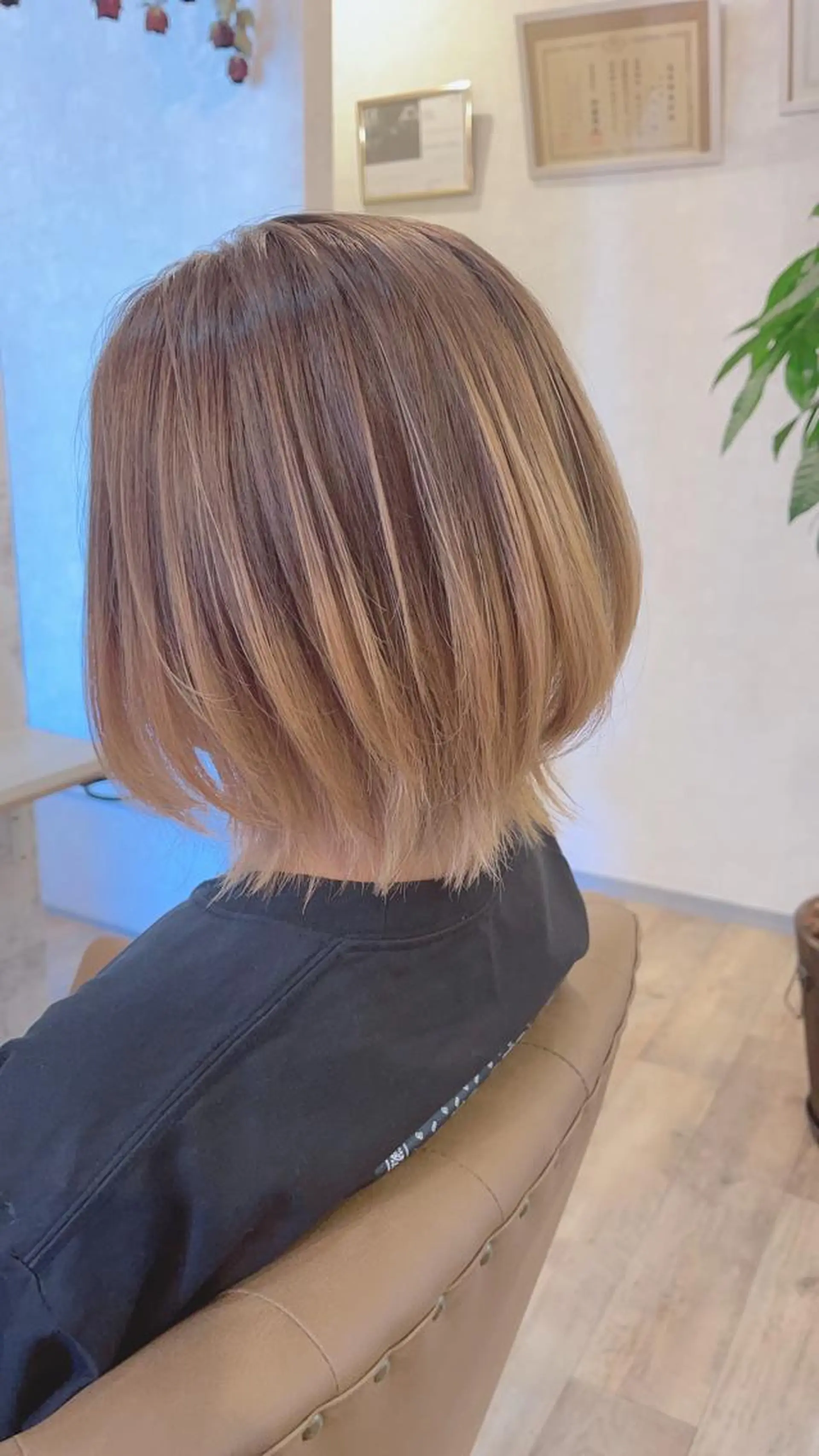 ショート カラー ベージュカラー グラデーションカラー ヘアカラー トリートメント DECIDE L.A.W所属・【DECIDE L.A.W】氏原　将のヘアスタイル