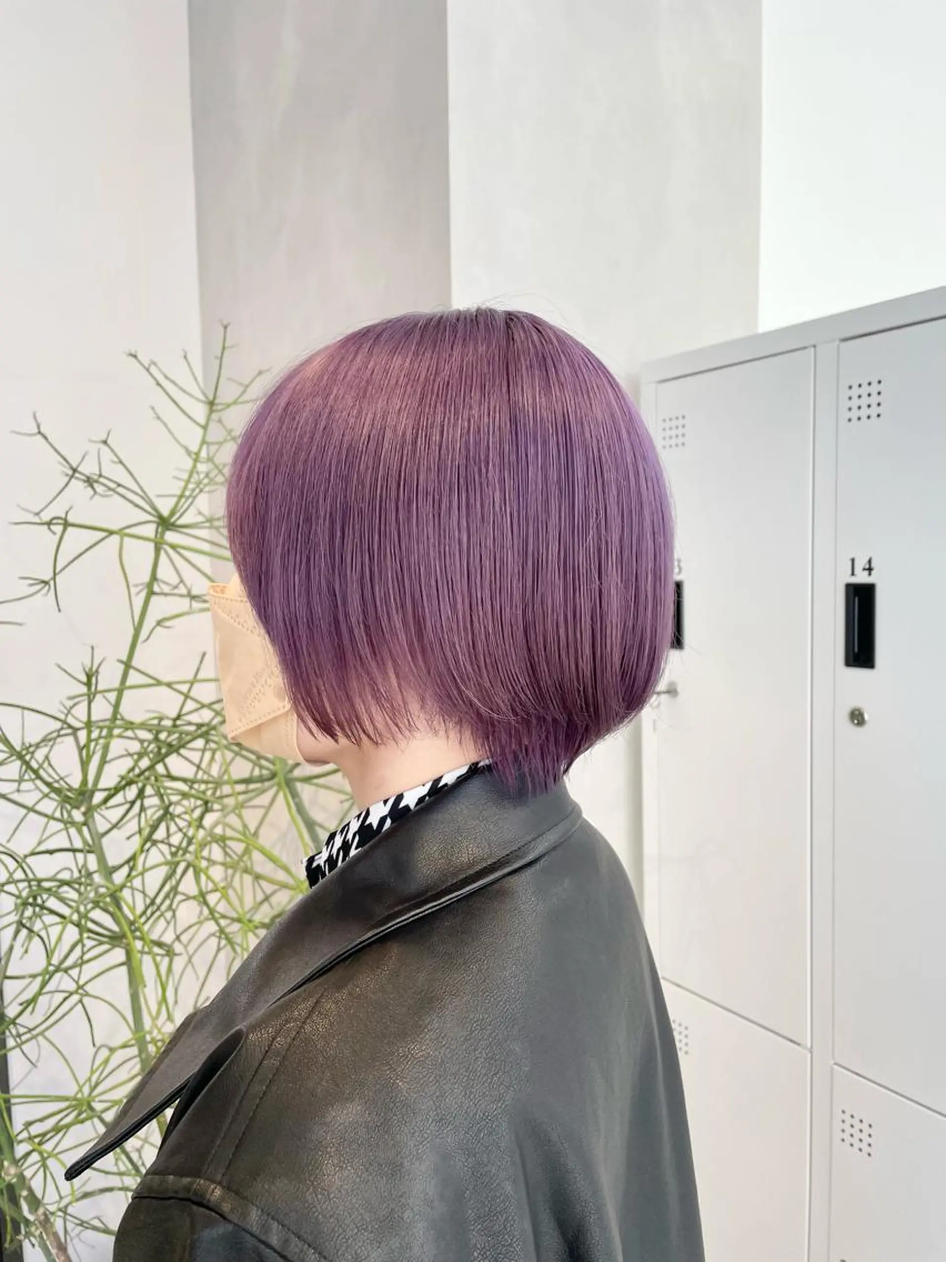 ショート カラー パープルカラー ハイトーン×レイヤー ／遠藤将太のヘアスタイル