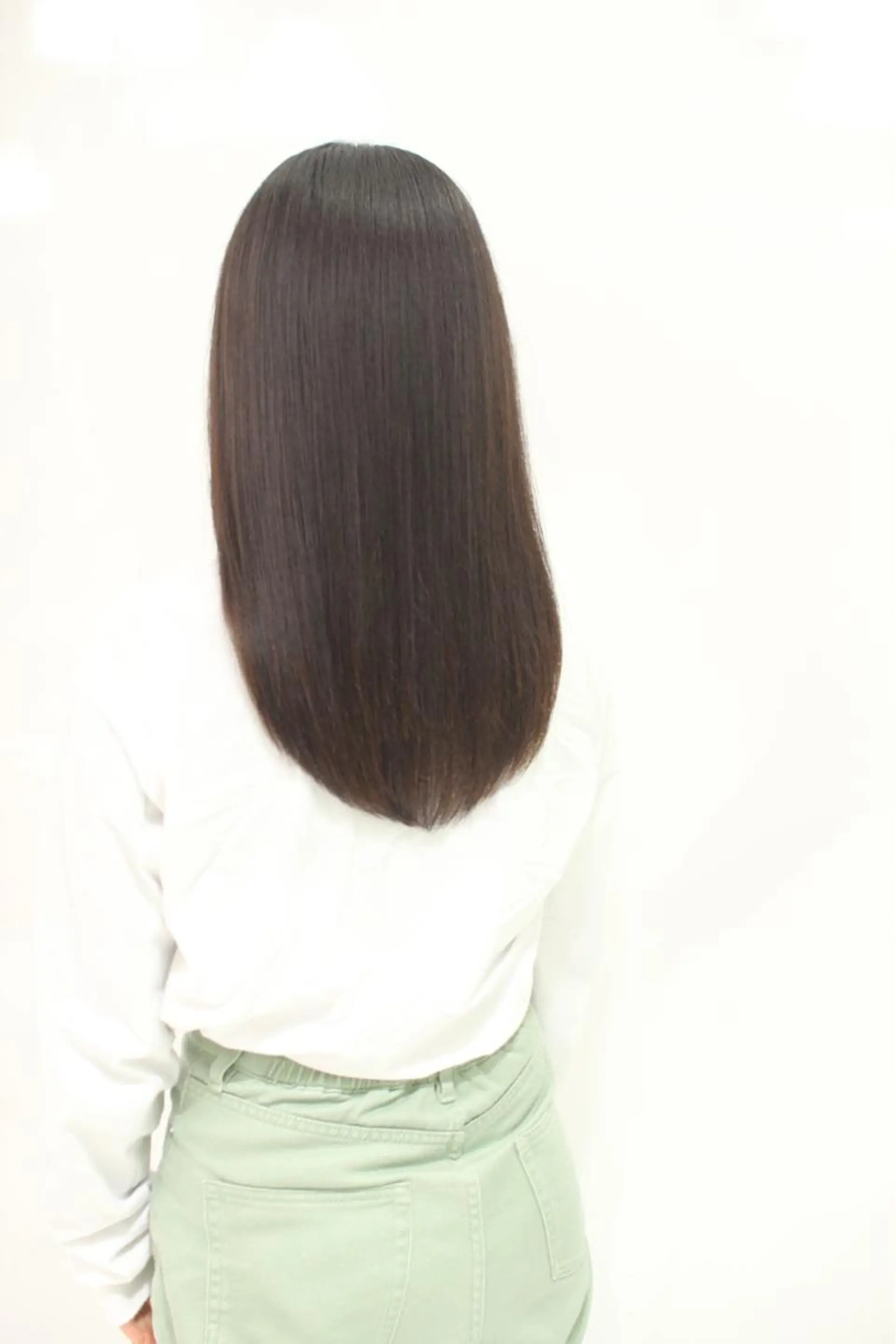 セミロング 髪質改善 トリートメント due(ドゥーエ）所属・onishi yoshinaoのヘアスタイル