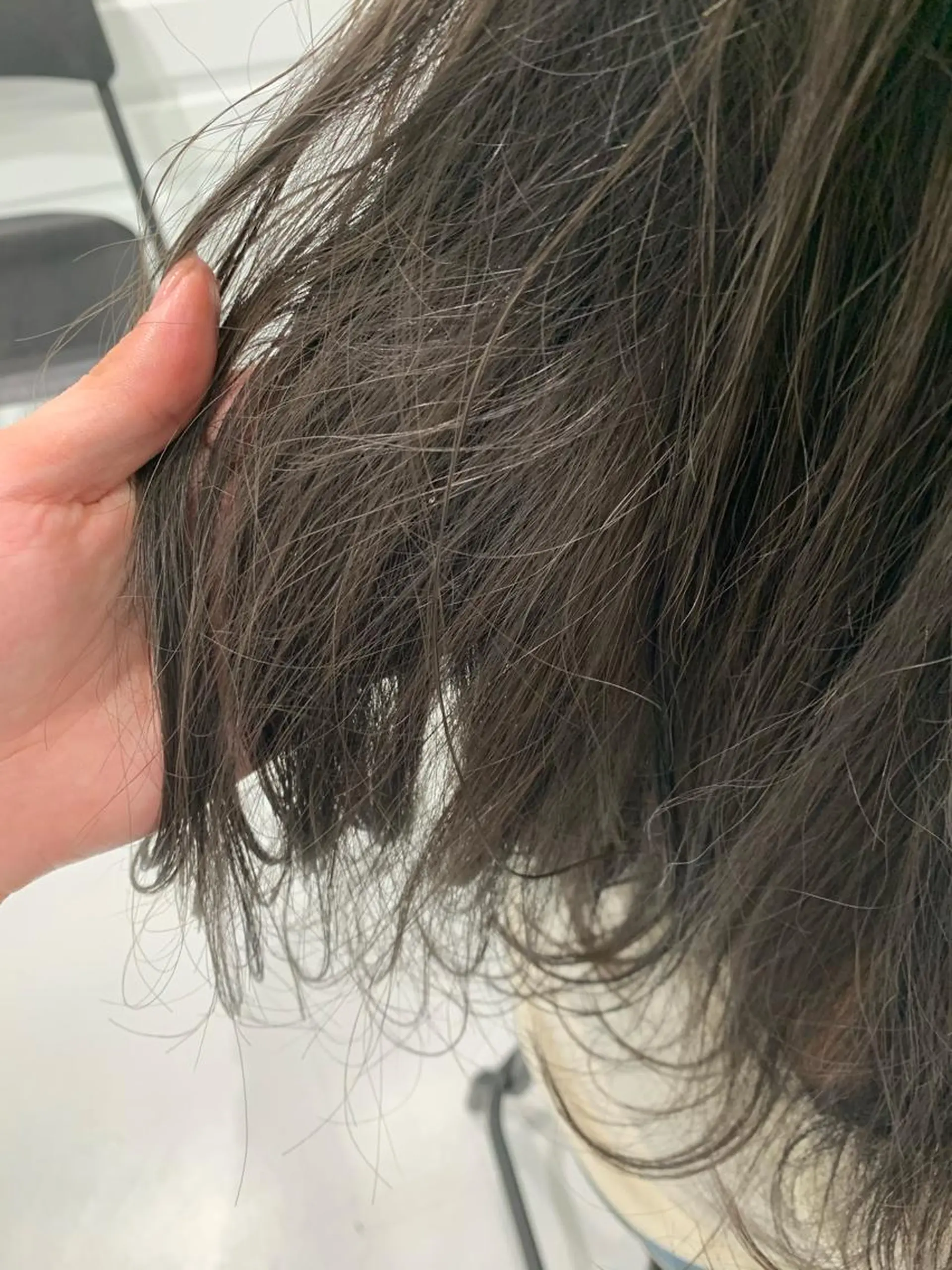 セミロング カラー ヘアカラー トリートメント TAKUMI .のヘアスタイル