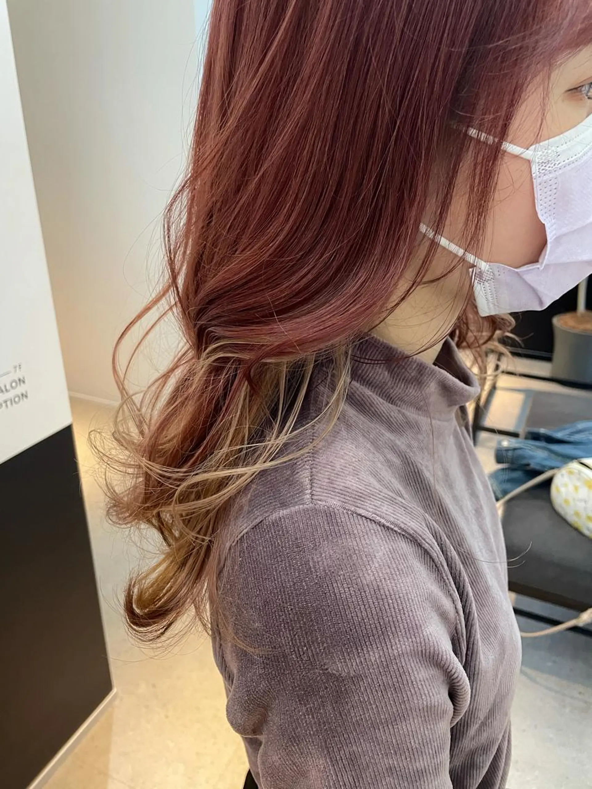 ロング カラー ベージュカラー インナーカラー ピンクカラー レッドカラー ショート/脱白髪染め ☆宇﨑悠実のヘアスタイル