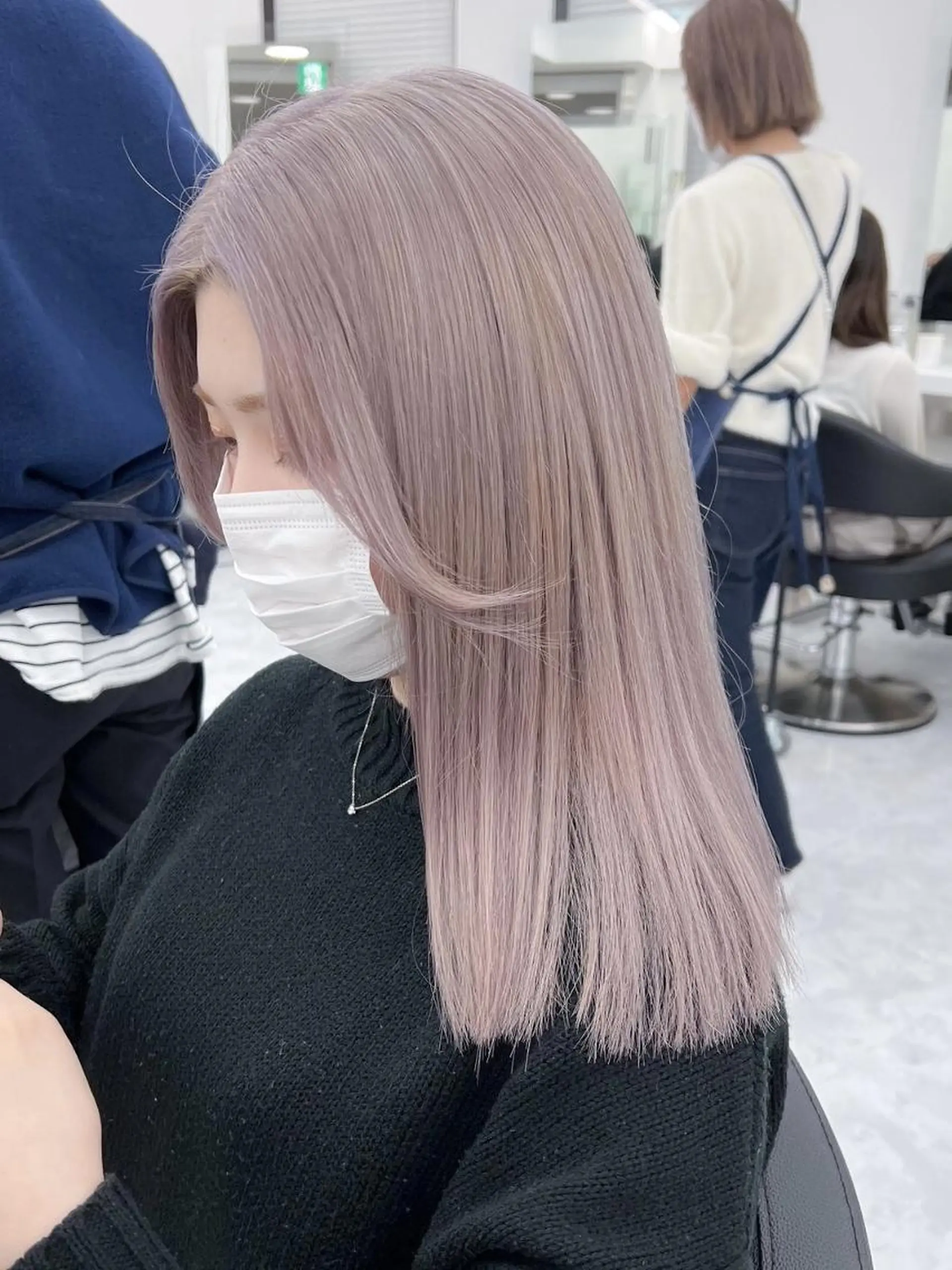 ロング カラー 🍀yuria/ハイ トーン/ペールカラーのヘアスタイル