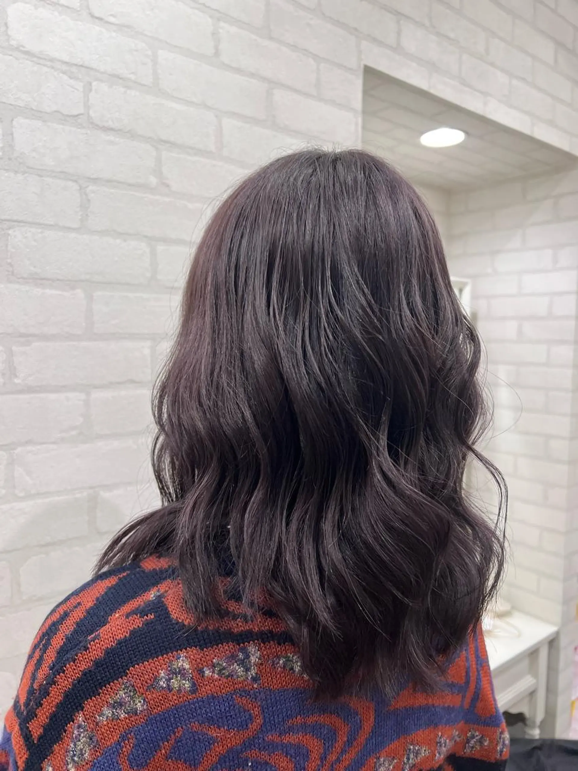 ミディアム カラー 🌈野間 声良🌈のヘアスタイル