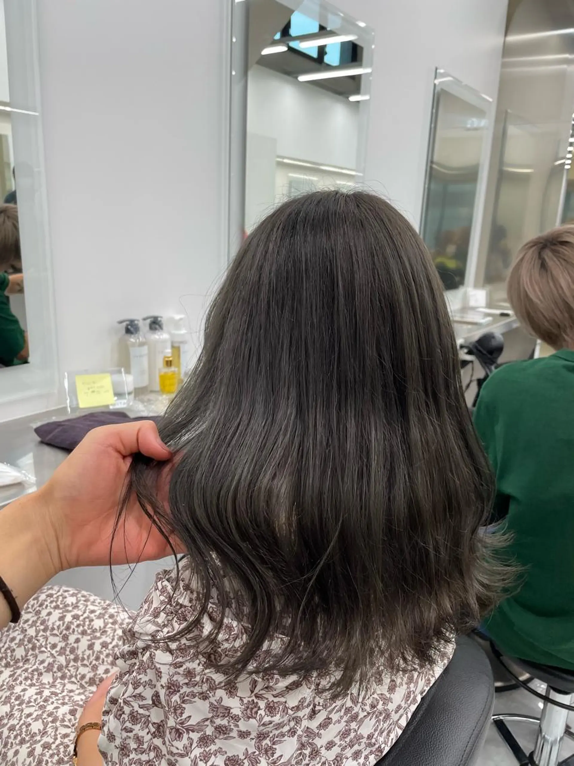 セミロング ヘアアレンジ カット 縮毛矯正 トリートメント 縮毛矯正/髪質改善/ ブリーチ毛/木元渓太のヘアスタイル