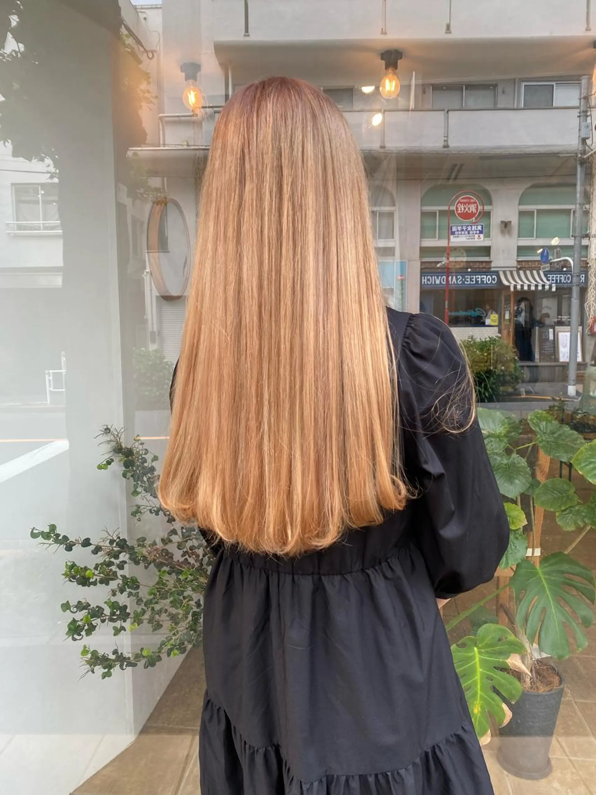 ロング カラー ブリーチ特化🌺★ あや🌵のヘアスタイル